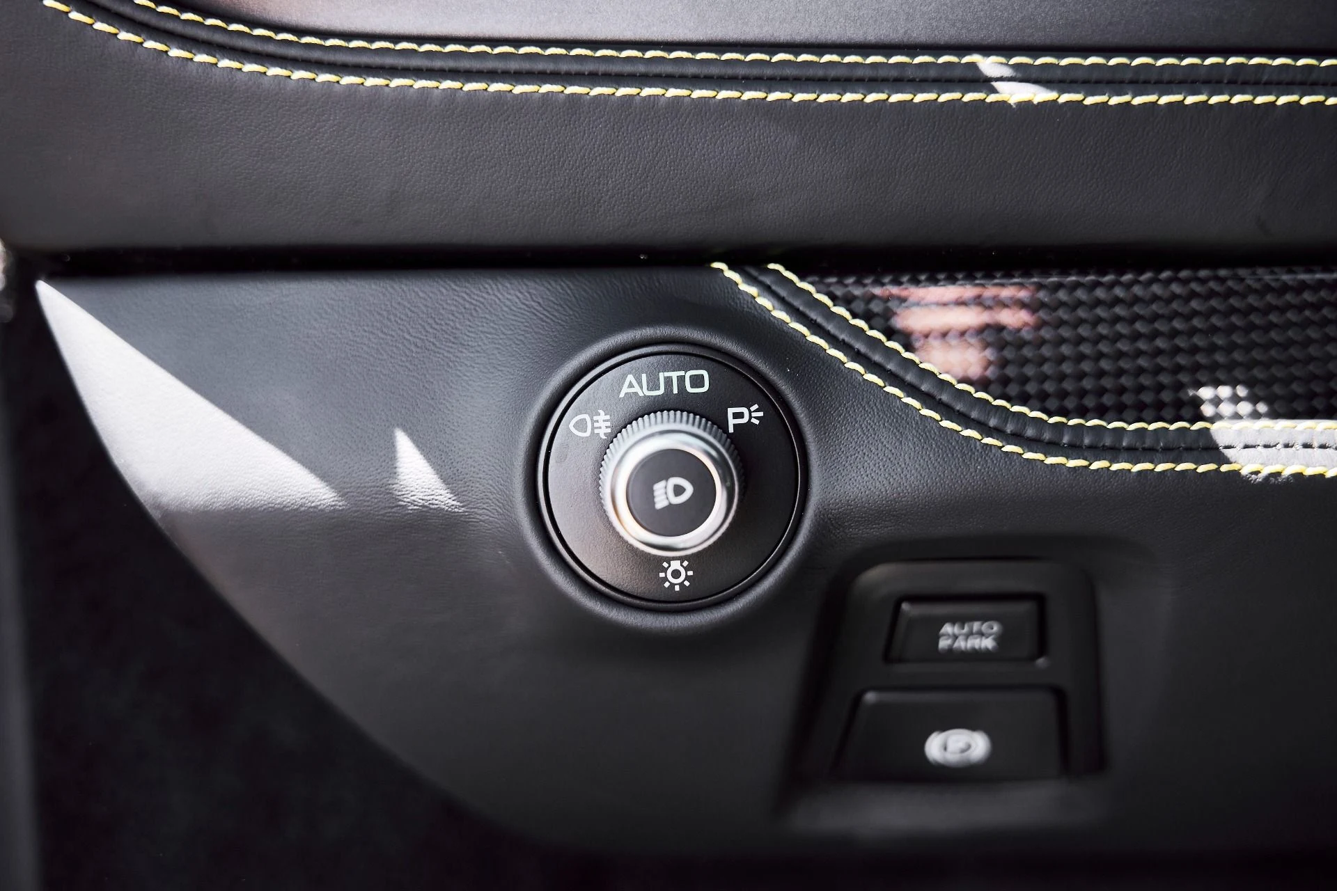 mph051_3318938362_Used_2021_Ferrari_F8_Tributo_Base_1774743087_d762423f6b