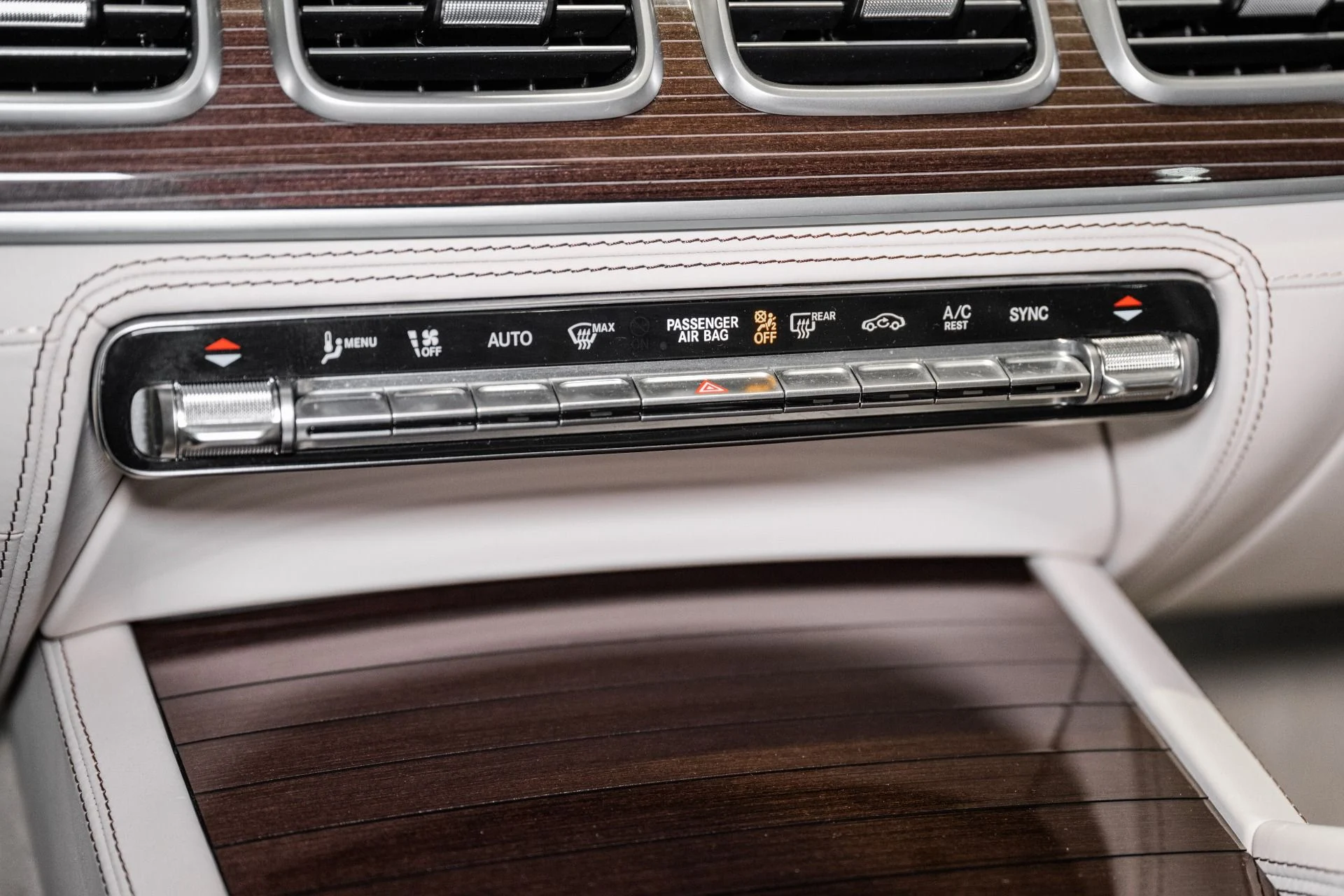 mph051_333445146_Used_2022_Mercedes_Benz_GLS_Maybach_GLS_600_1761673303_fa9958106b