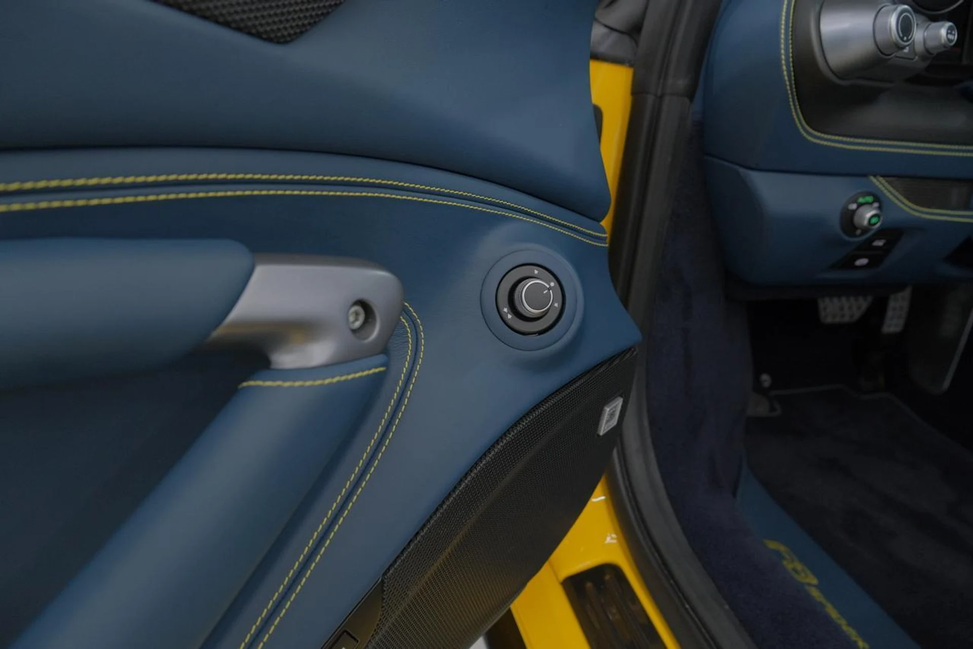 mph051_3335736223_cb02ee18b9e4f84ef35b6d1d54419ece_ab2cf43f98