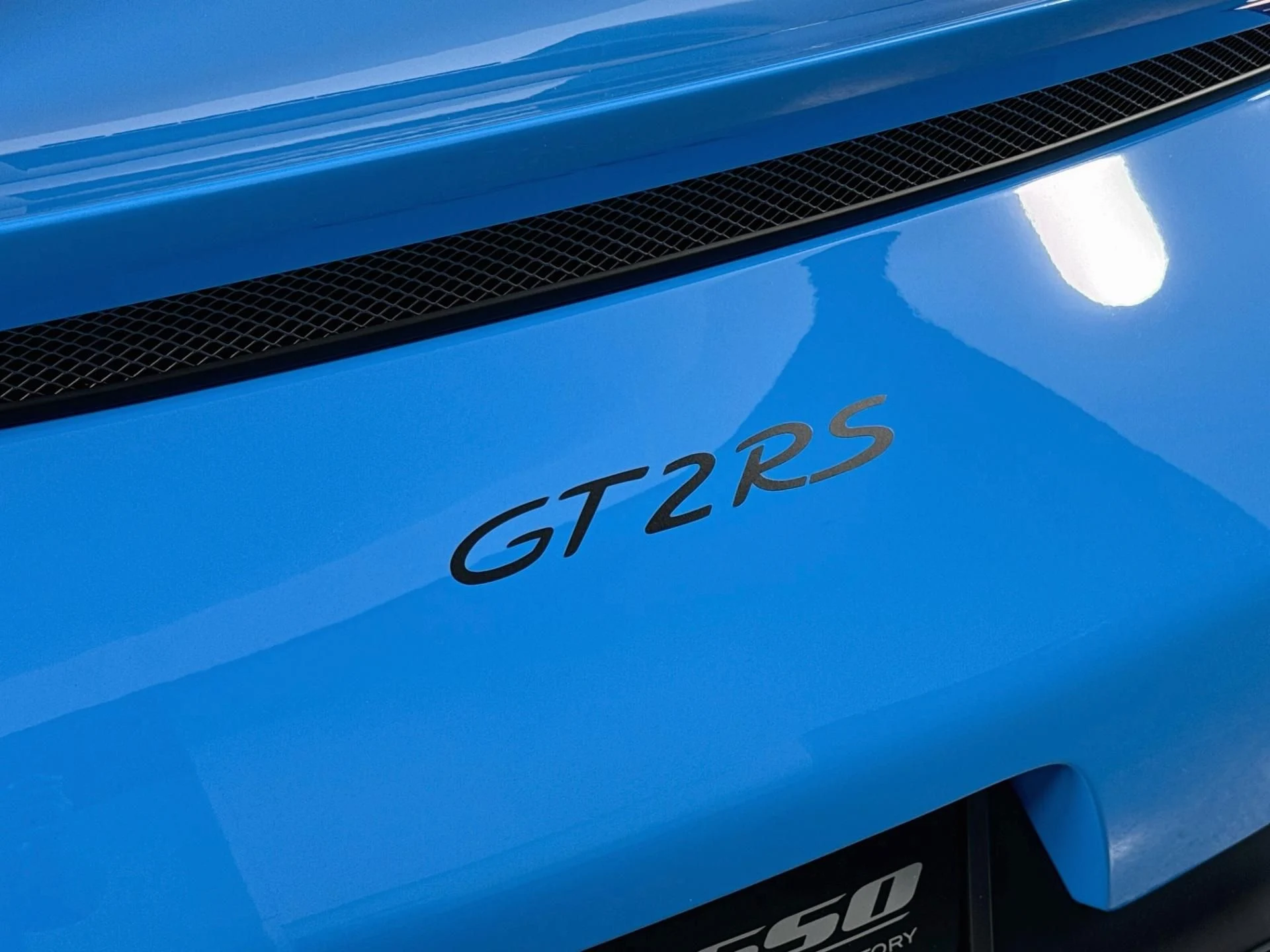 mph051_33511147_Used_2019_Porsche_911_GT_2_RS_1785958216_91dc44f2bf