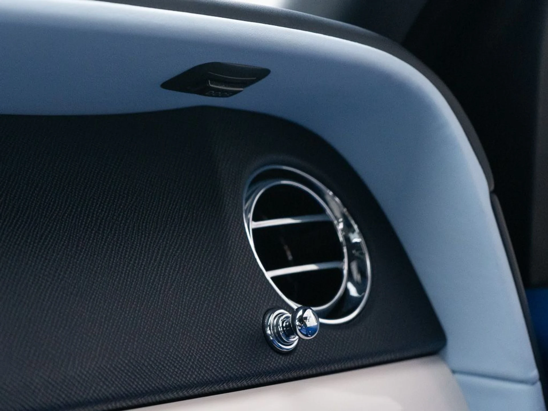 mph051_3351170783_1f6025468a7bacda68e8c6996d3c5977_4d294622fa