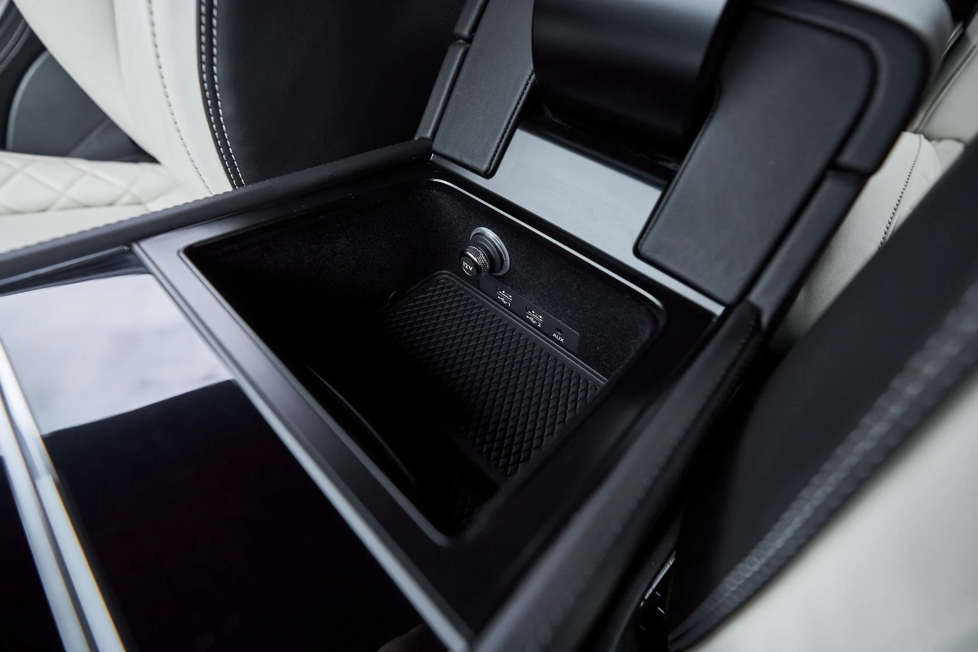 mph051_3371151949_Used_2021_Bentley_Continental_GT_V8_1764018750_ac09ec3cce