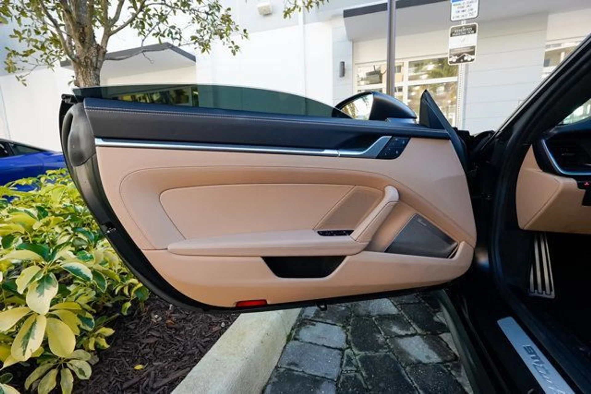 mph051_337749489_22975882_52_640_91a45fbdb2