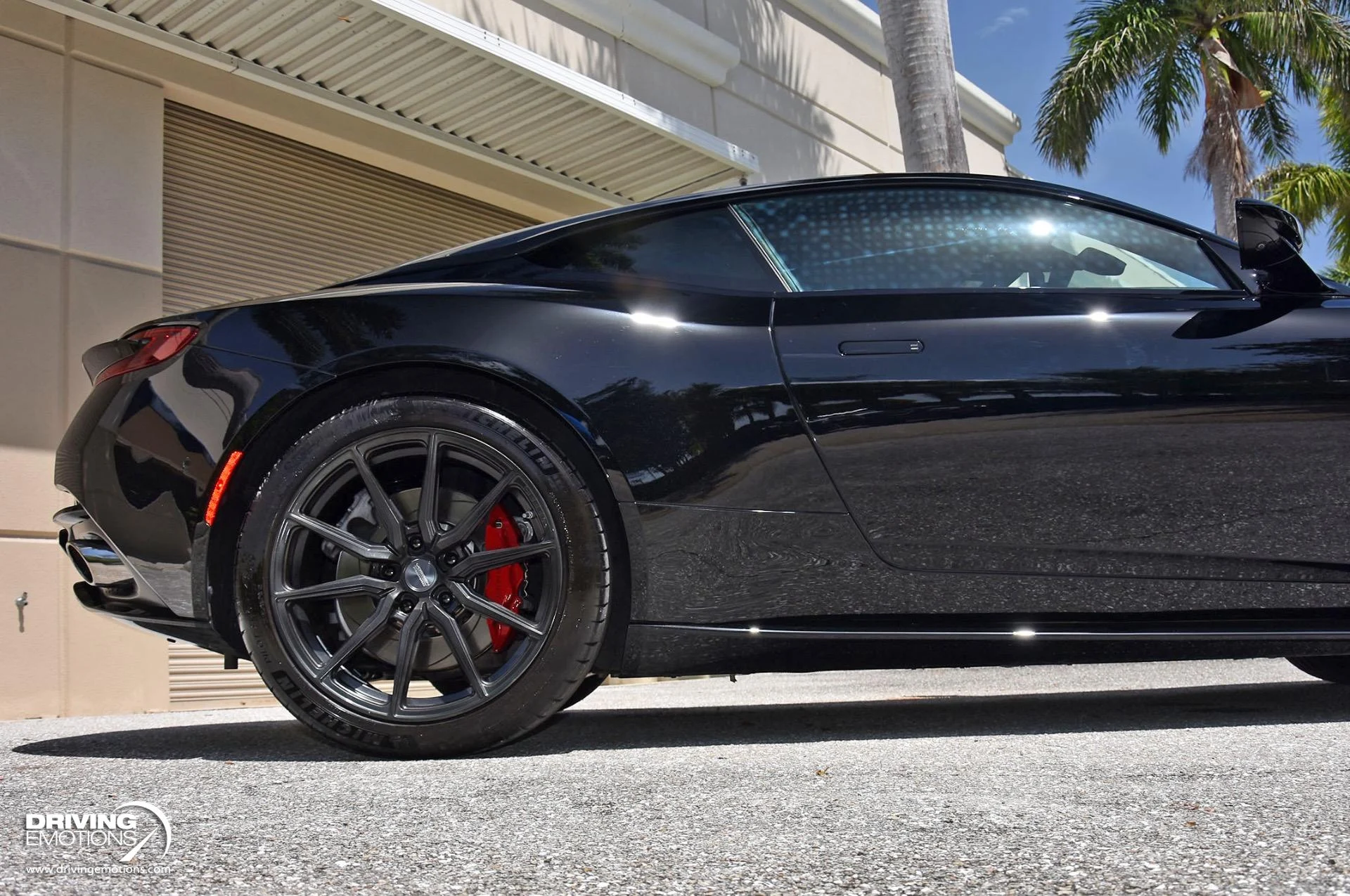 mph051_3386011250_861_p52_l_303252a7fe