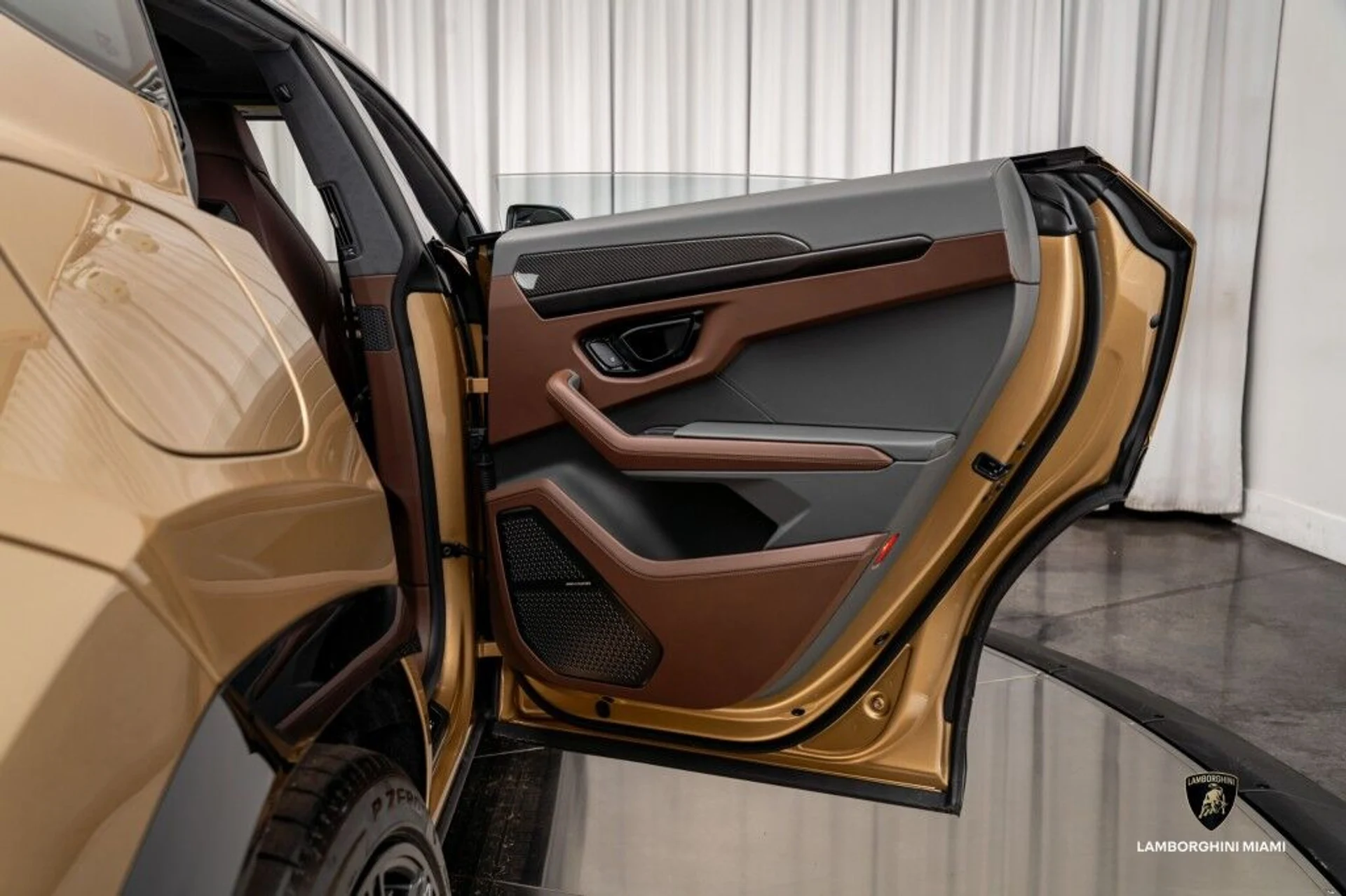 mph051_3400615975_f90a38ac875bf7ac55ab76e9f50b3603_fe9794deda