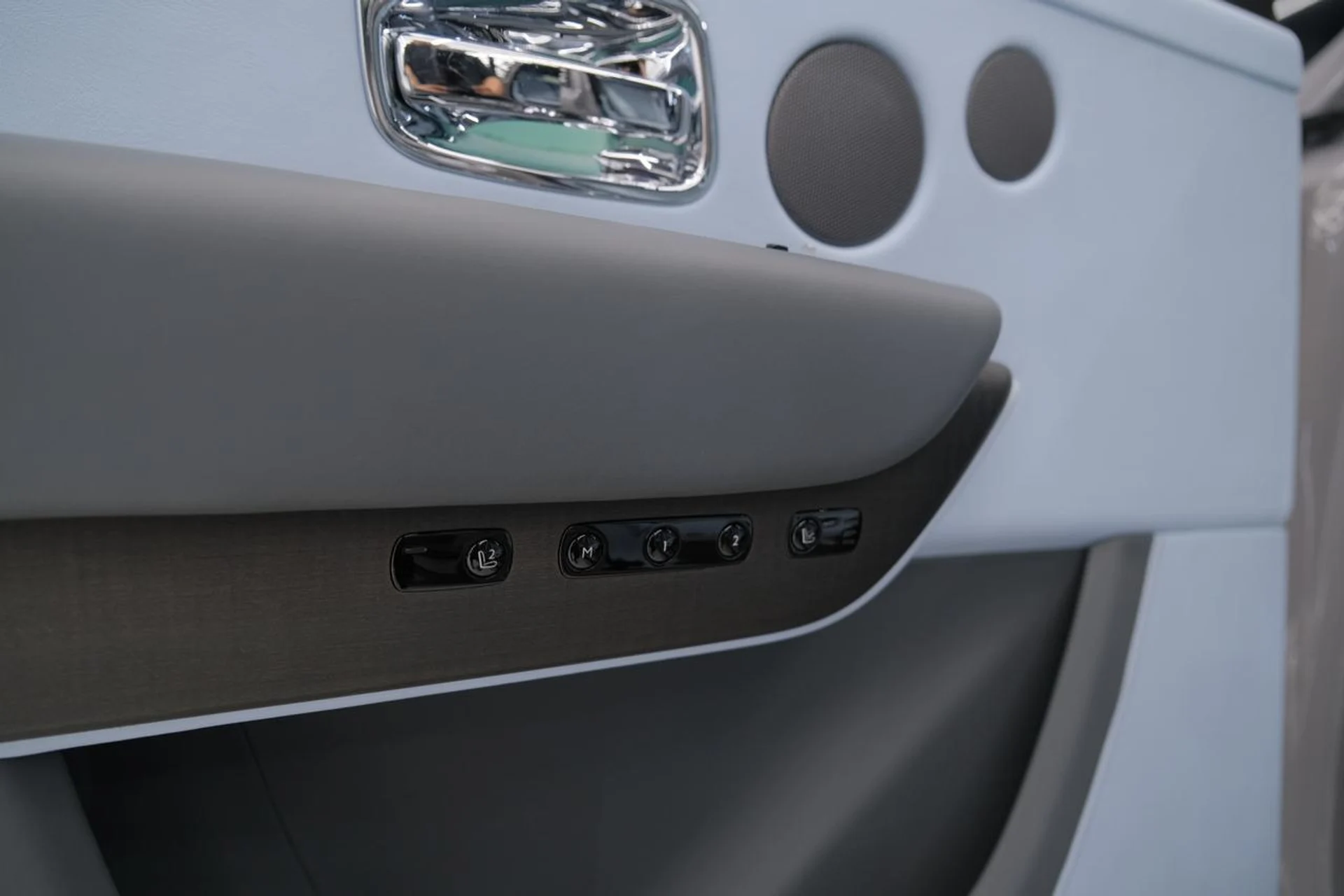 mph051_3409916482_2d94ff705dd2ed2cb9f96c5602e7626b_5f39b1260a