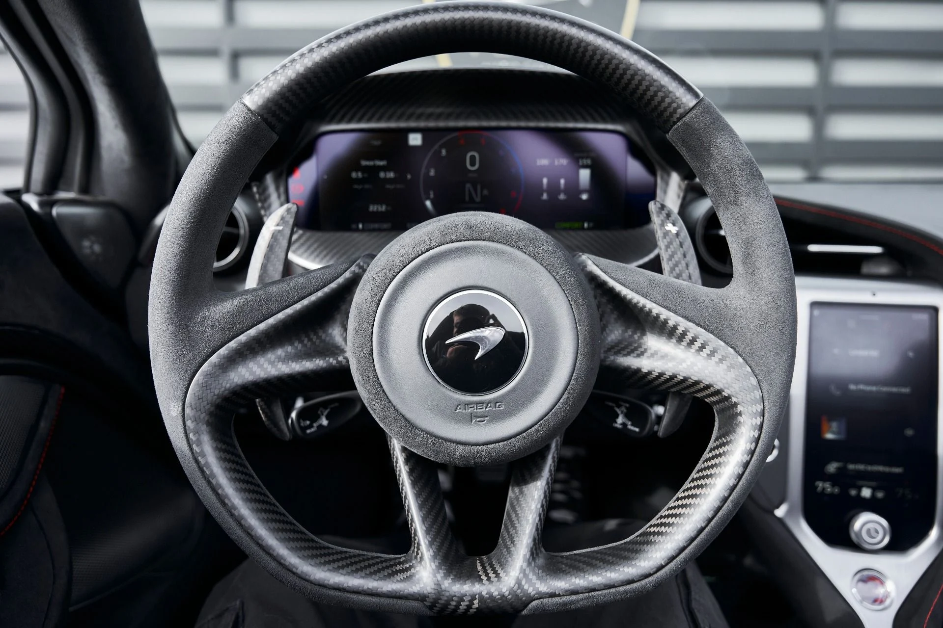 mph051_342042440_Used_2024_Mc_Laren_750_S_1769048353_7902017302