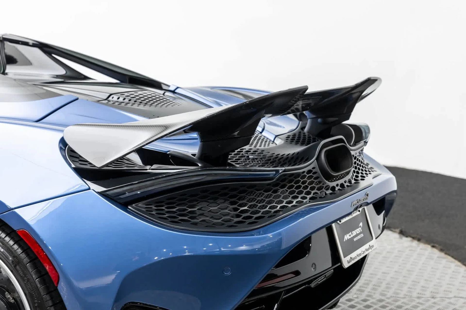 mph051_3421698415_52_d83e637fa3