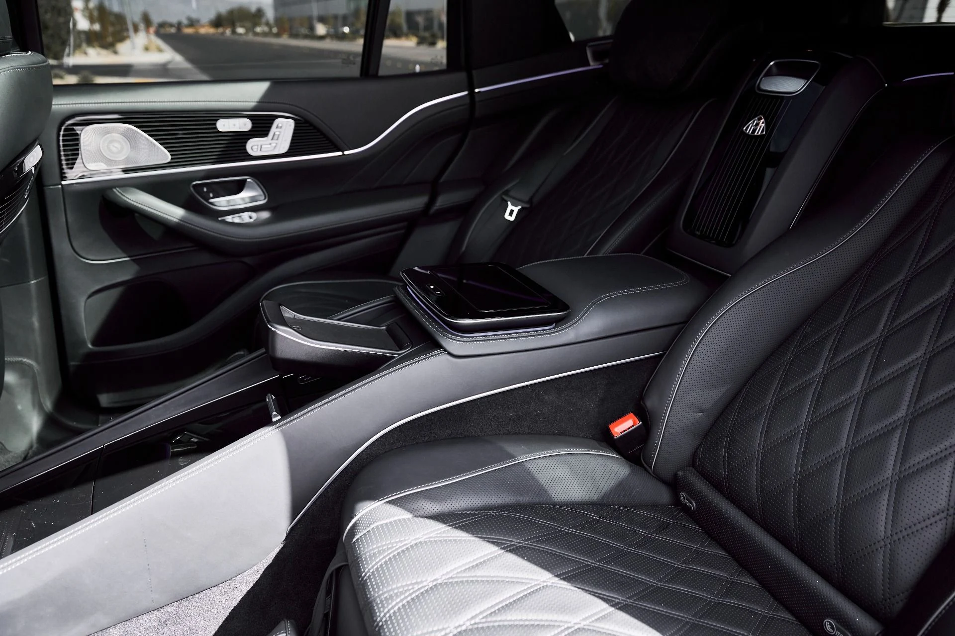 mph051_3441973970_Used_2024_Mercedes_Benz_GLS_Maybach_GLS_600_1773530626_eb0ae2c520