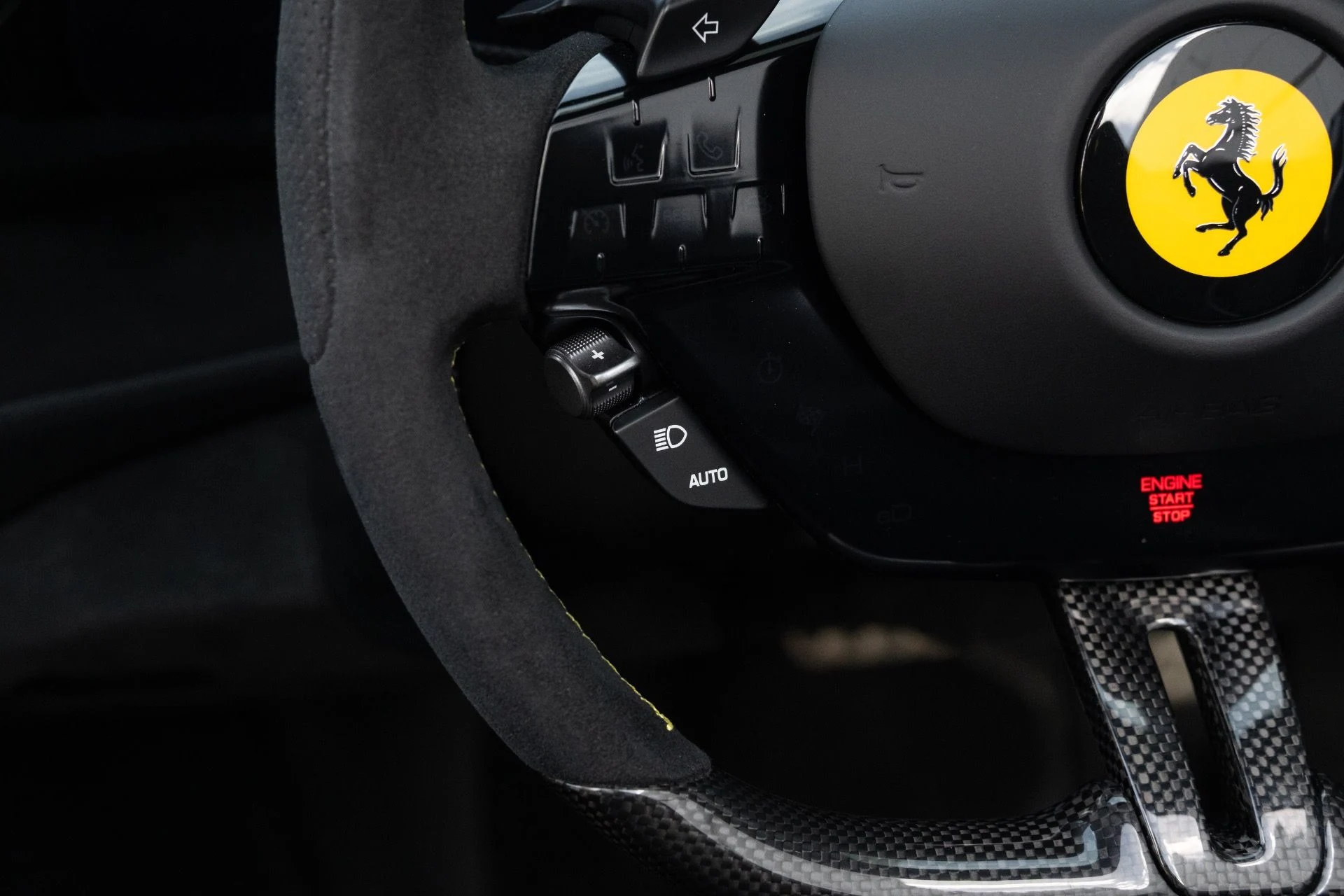 mph051_344640342_Used_2025_Ferrari_SF_90_Spider_1772646640_12d3e6fb31