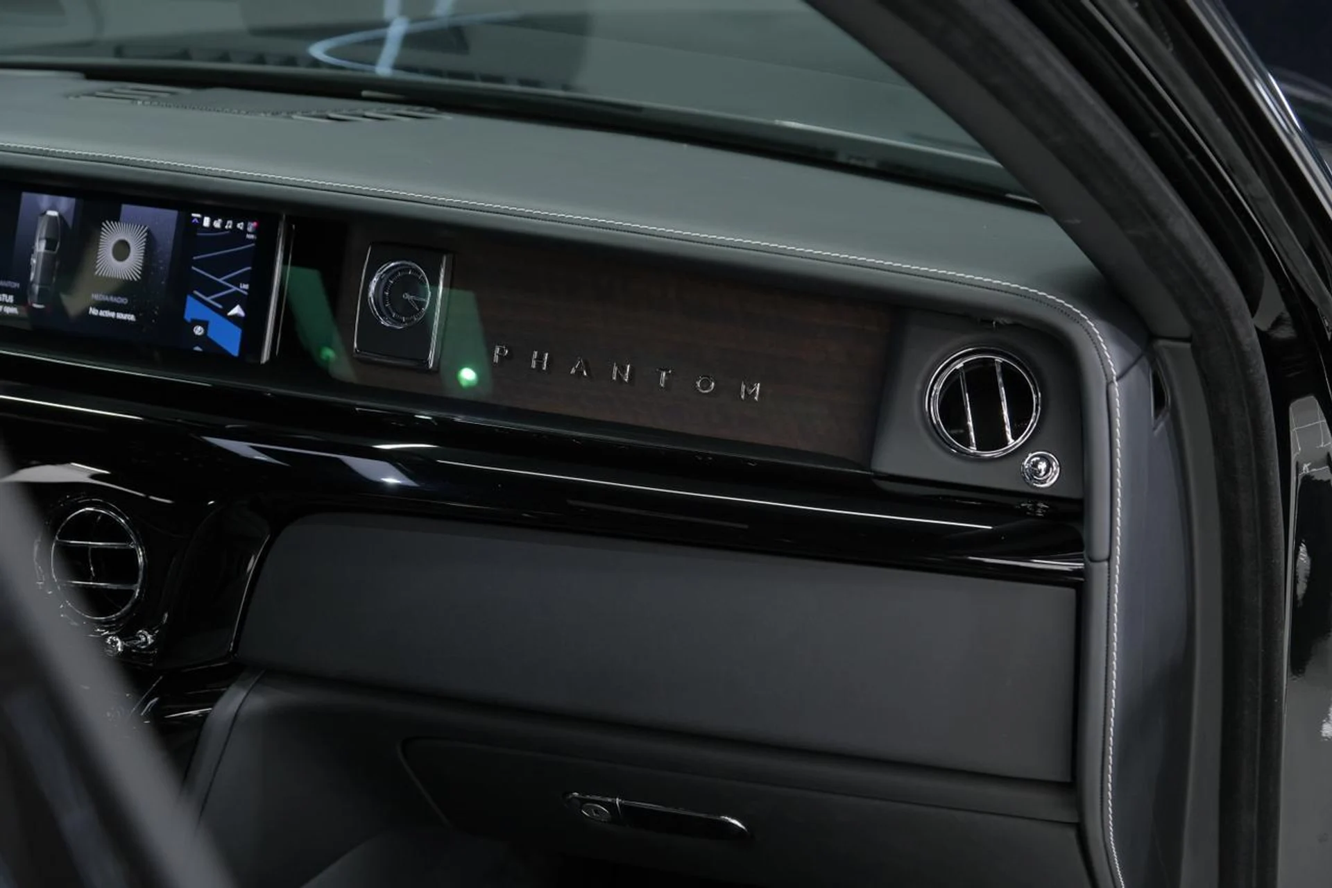 mph051_3464809015_576e7f5a80b4713d9c90df58b9725d64_ddf442ad74