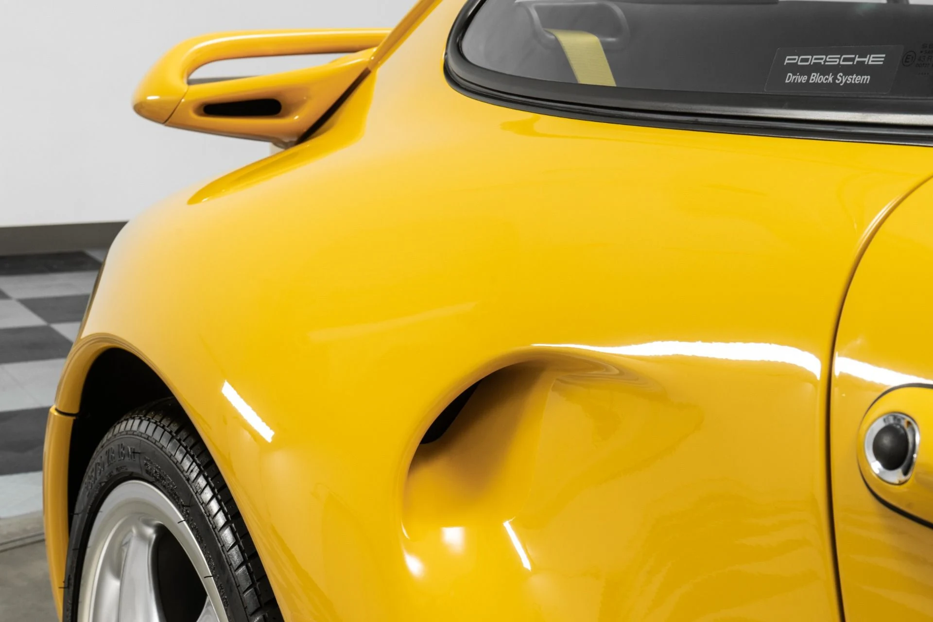 mph051_3504127736_Used_1997_Porsche_911_Turbo_S_Ultra_Low_Miles_Nicest_993_Turbo_S_on_the_Planet_1759858947_7253f968d9