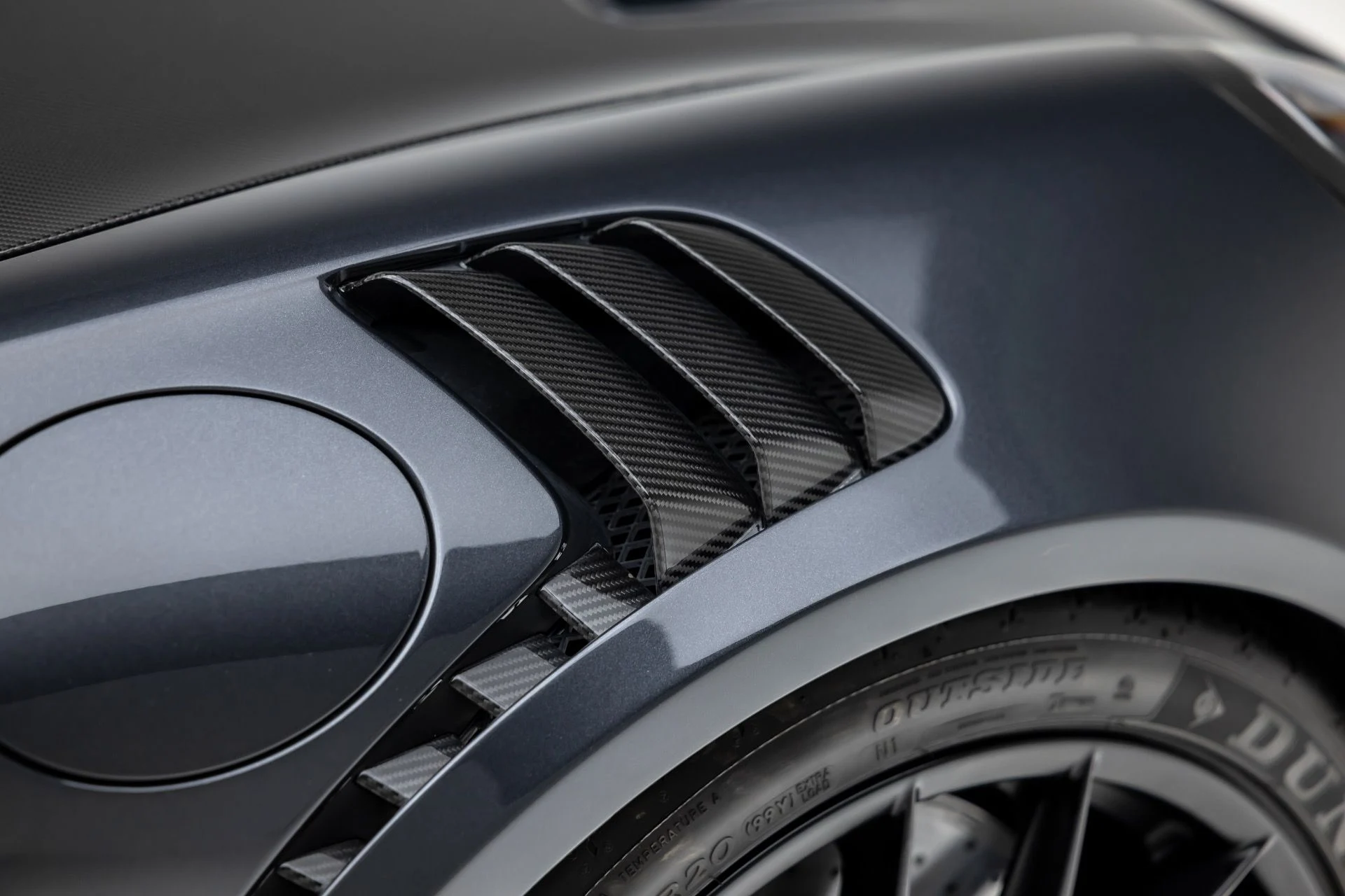 mph051_3517487911_11865_p52_l_1408632589