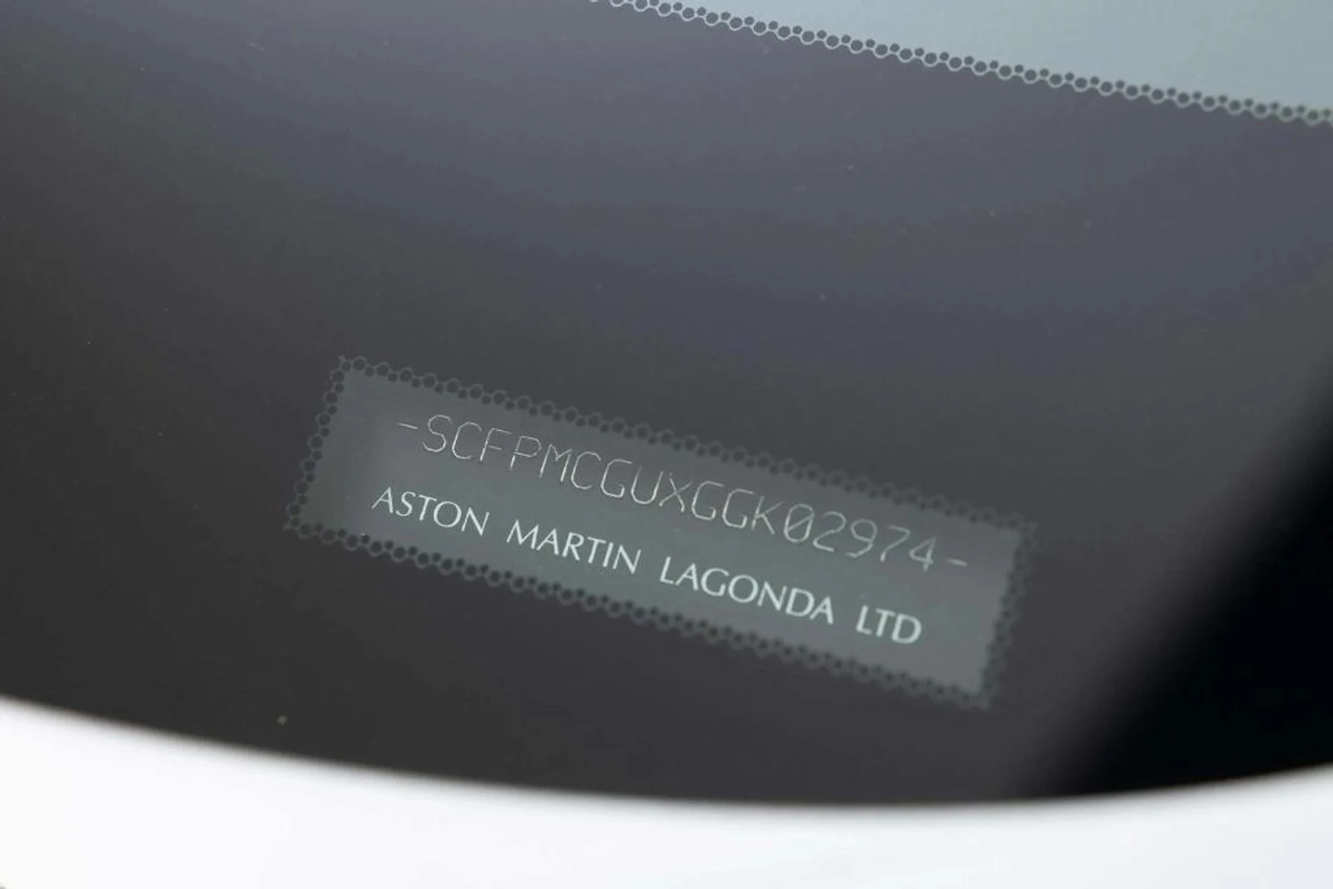 mph051_3550764782_B_Cg_VT_Pa_B_Gz_Sy_Vk_Oa_X_Da_Fj_Xapo_U_eebdf3d6d1