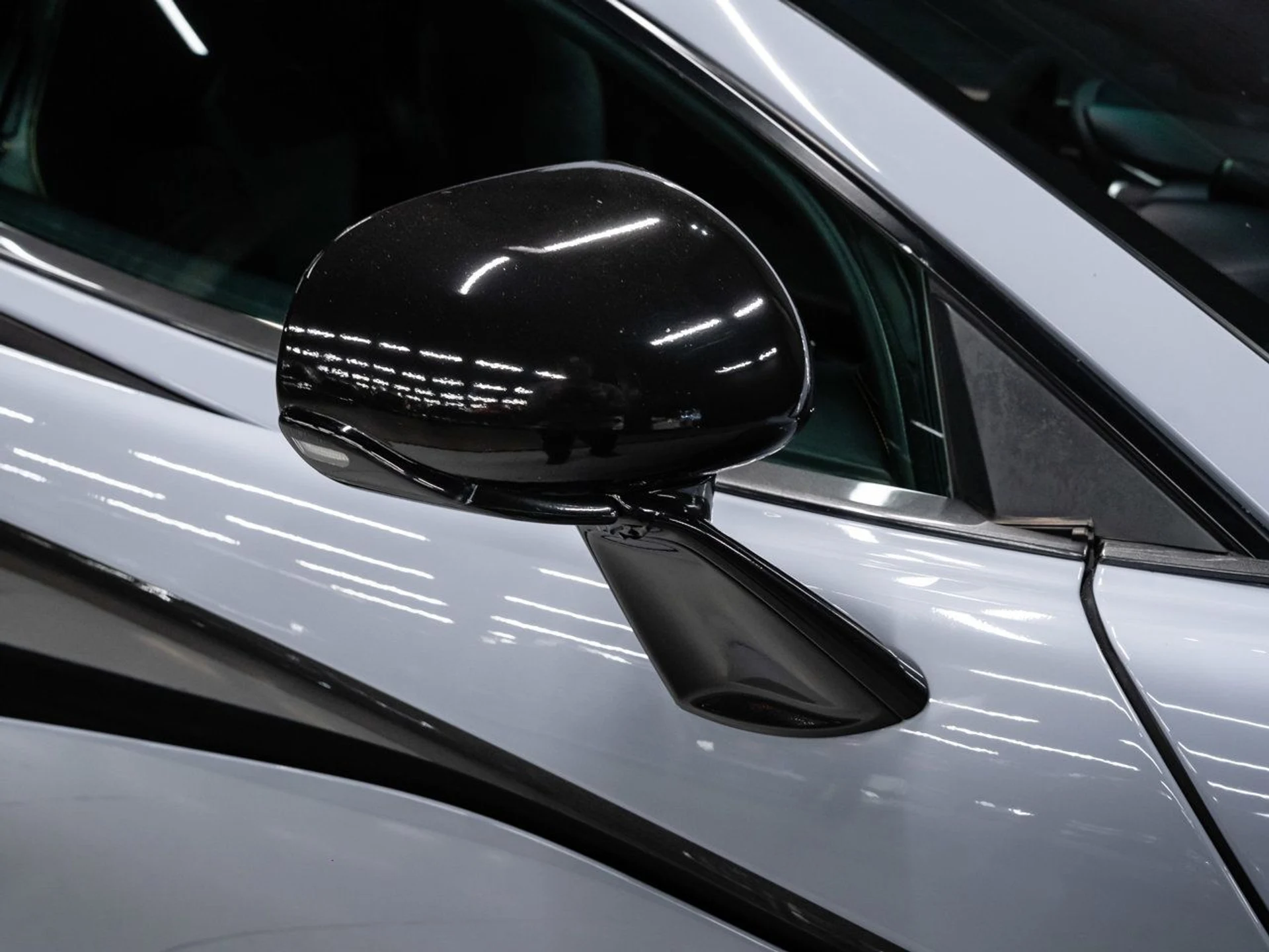 mph051_3590230736_mclaren_570s_2017_4cd586cedd
