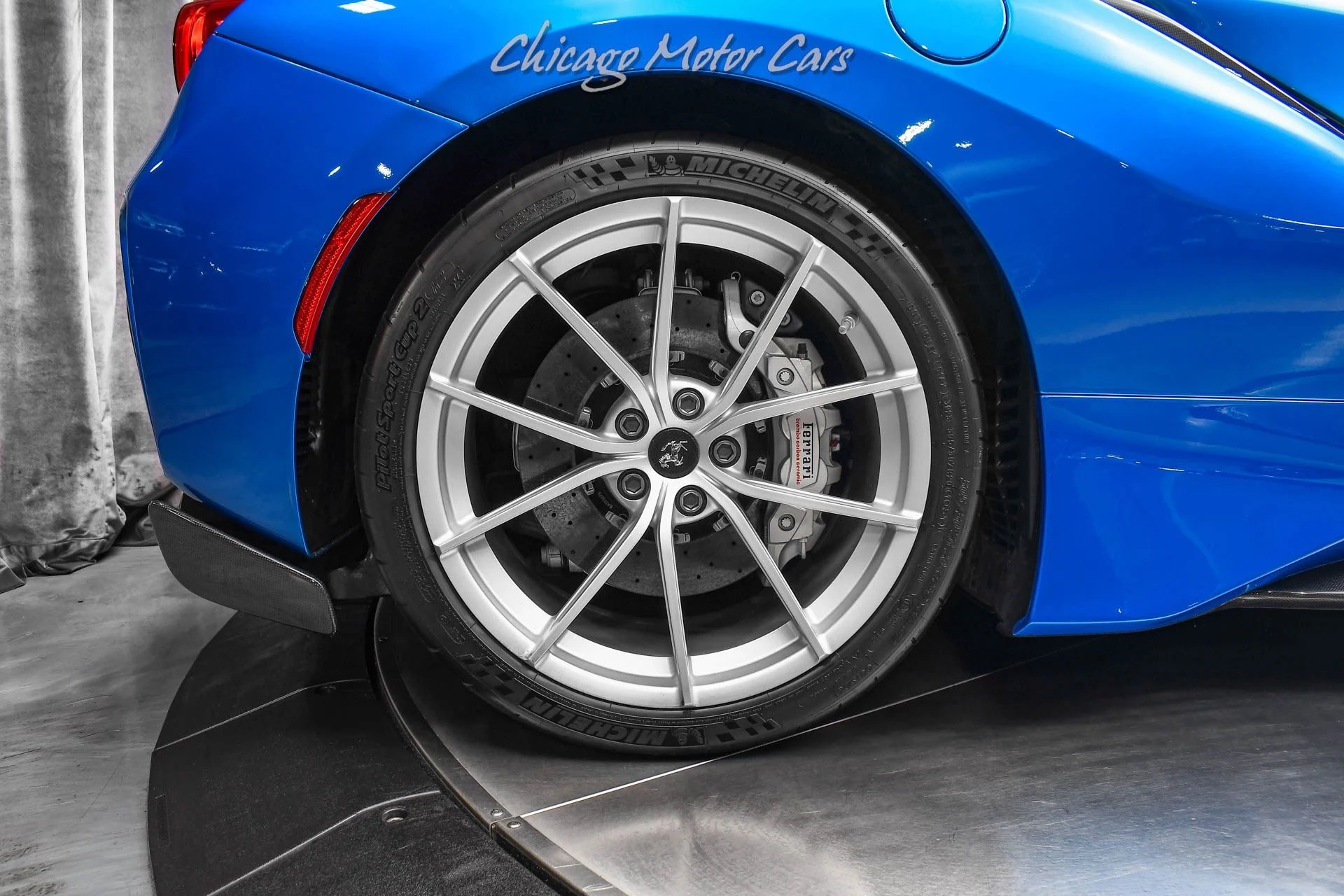 mph051_3595282878_12831_p52_l_3a1d0473ed