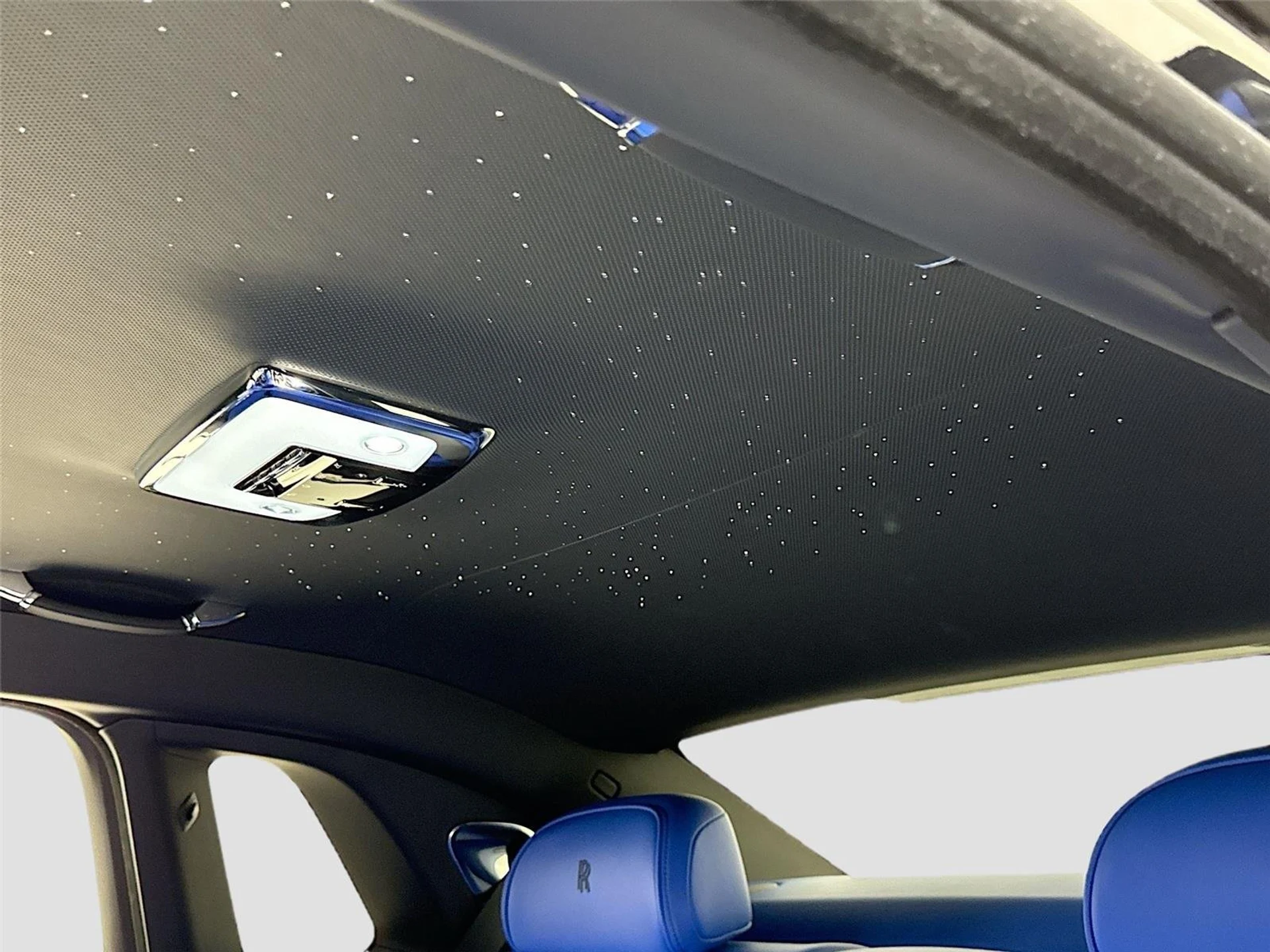 mph051_3605809011_cb3d32a86e2bb2640e00a024762d58e9_84dfb331bc