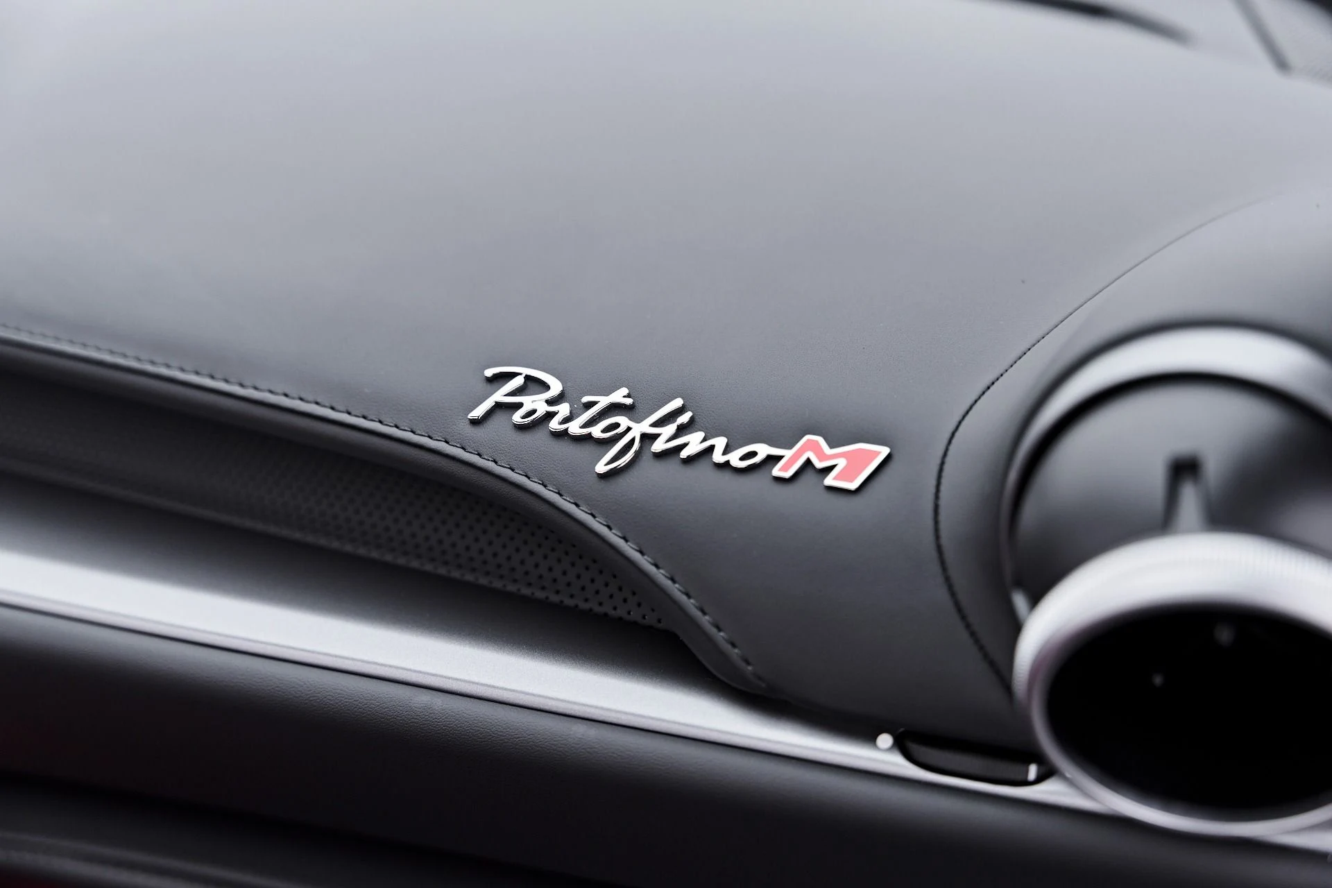 mph051_3606566820_Used_2022_Ferrari_Portofino_M_Base_1790300189_f7bb9b9ae5