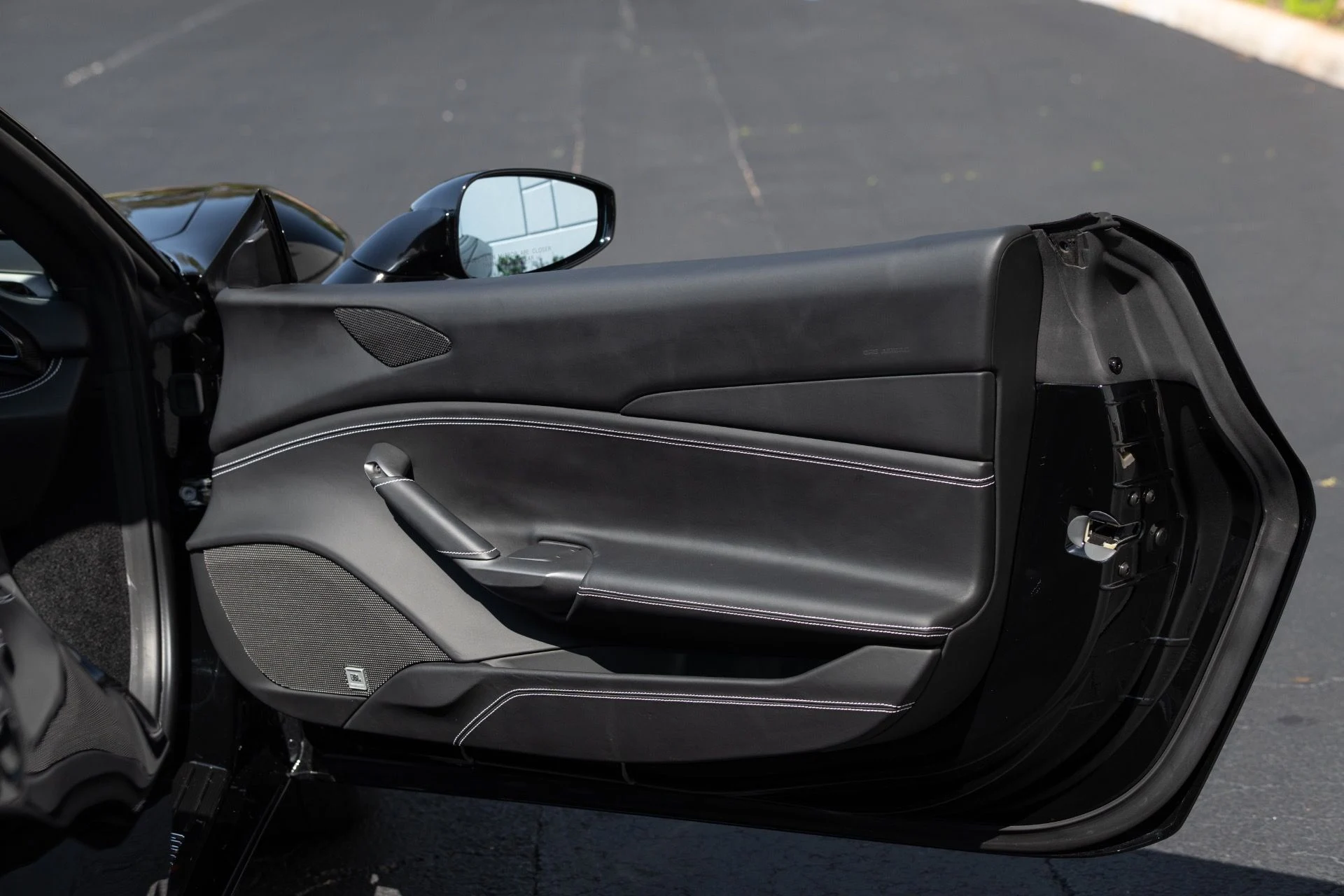 mph051_3606848070_Used_2017_Ferrari_488_Spider_1771888975_31d77c1a30