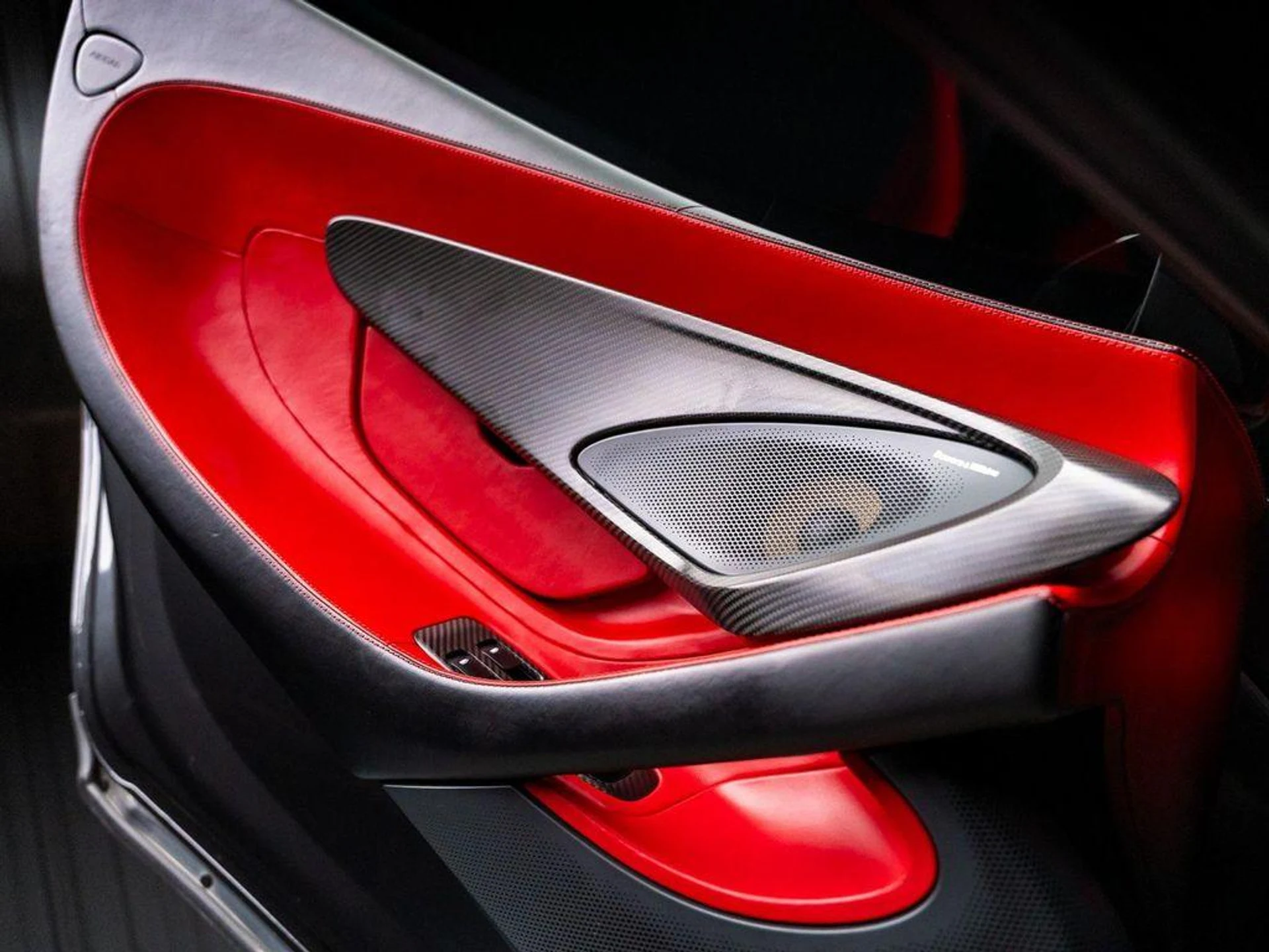 mph051_3611265367_hq_q6_UW_61_H0_YD_21_FEH_Snm2j0_Jh_Y_0d7becb4f5