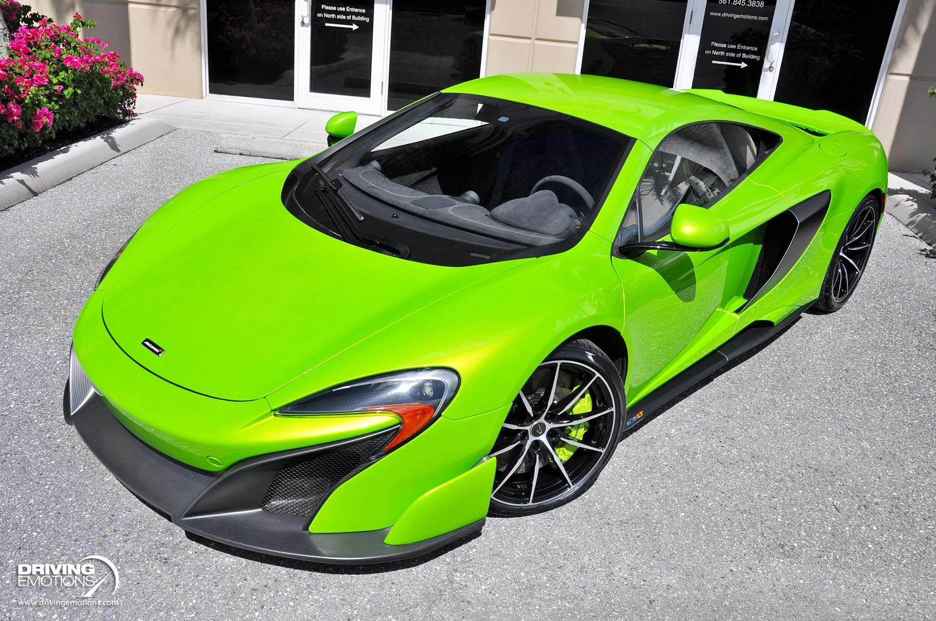 mph051_3616294209_855_p52_l_273170cdc4