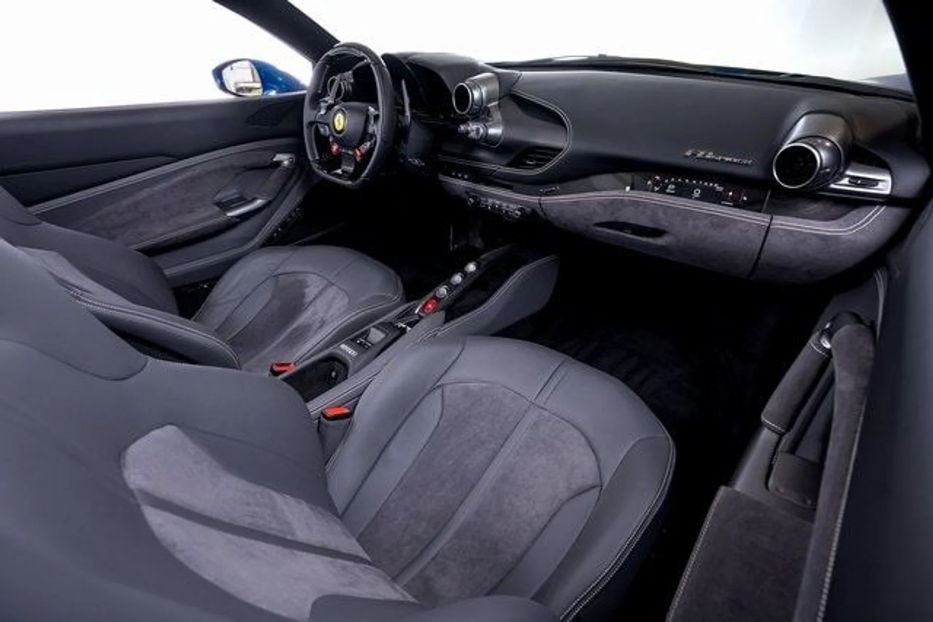 mph051_362340350_cc8a2f254d3d6a947bb2786a1d63587cx_fb2c4785bf