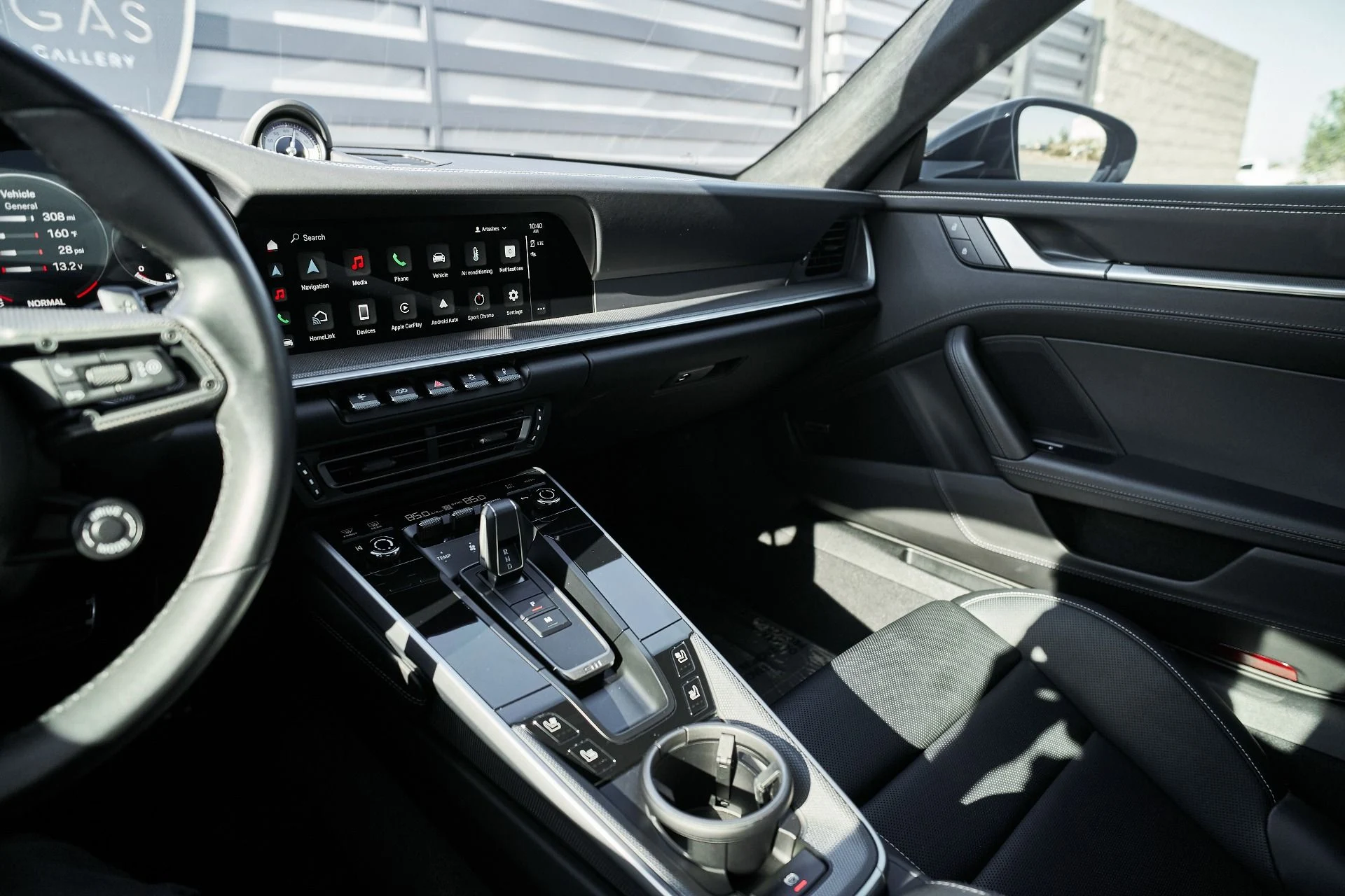 mph051_3637731705_Used_2024_Porsche_911_Turbo_1765937849_93a5b509d3