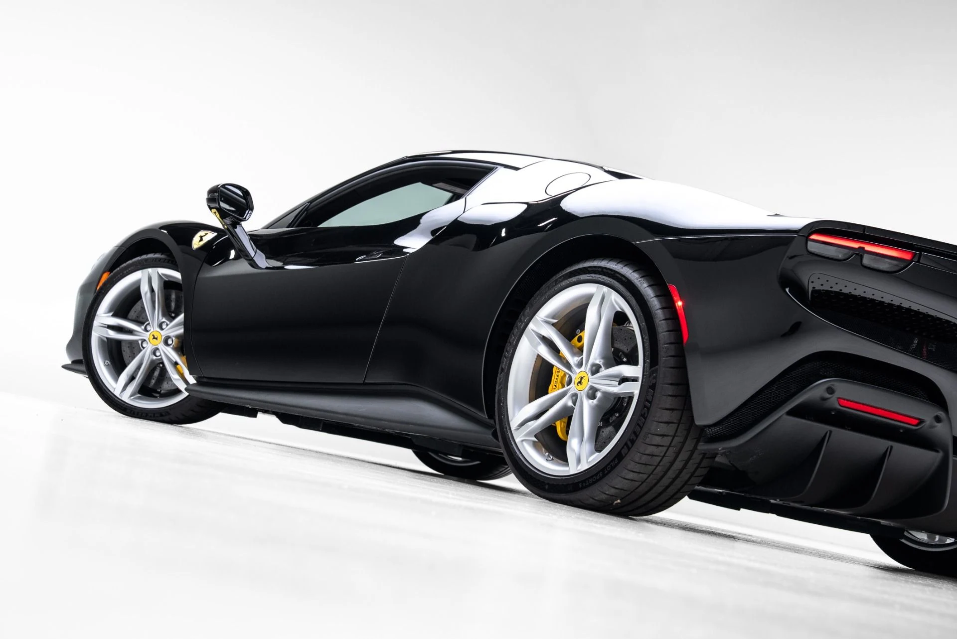 mph051_3648448599_Used_2024_Ferrari_296_GTB_1775861463_01570f76c9