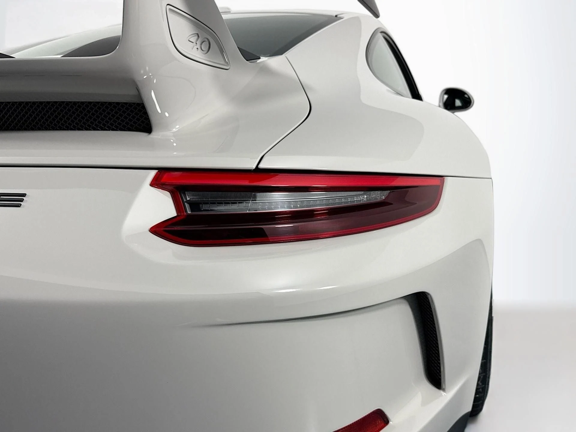 mph051_3655311989_Used_2018_Porsche_911_GT_3_1787596706_72a5eec074