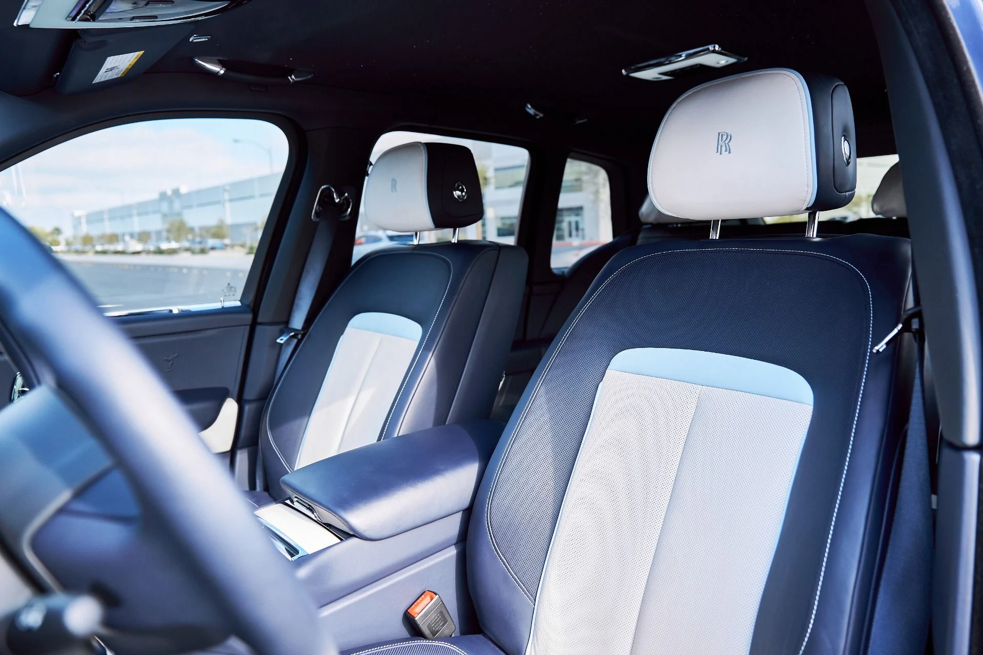 mph051_3695747531_Used_2022_Rolls_Royce_Cullinan_Base_1767400126_419d996be0