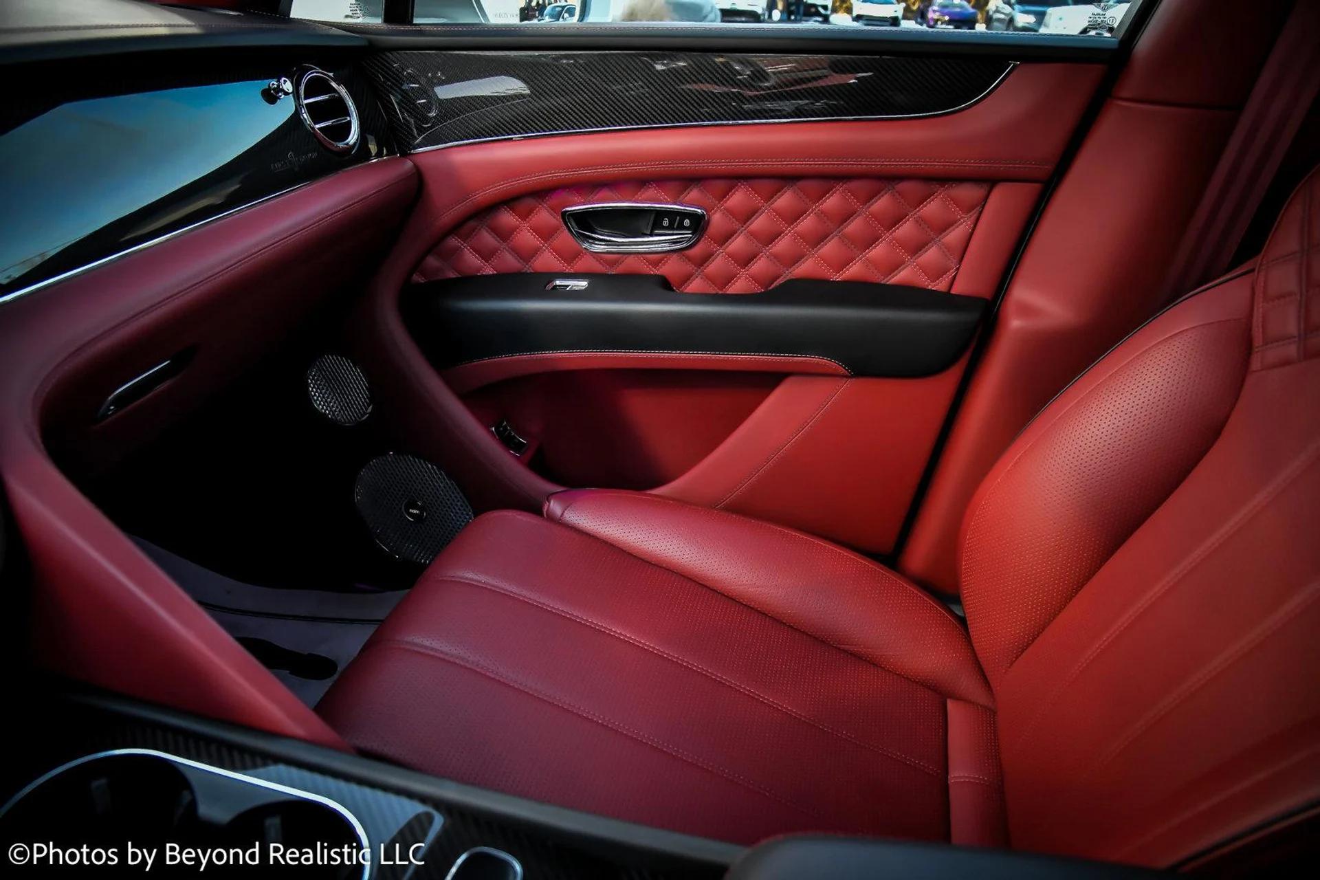 mph051_3708081184_Used_2021_Bentley_Bentayga_V8_First_Edition_Specification_Black_Specification_1740214773_e1ca9414b4