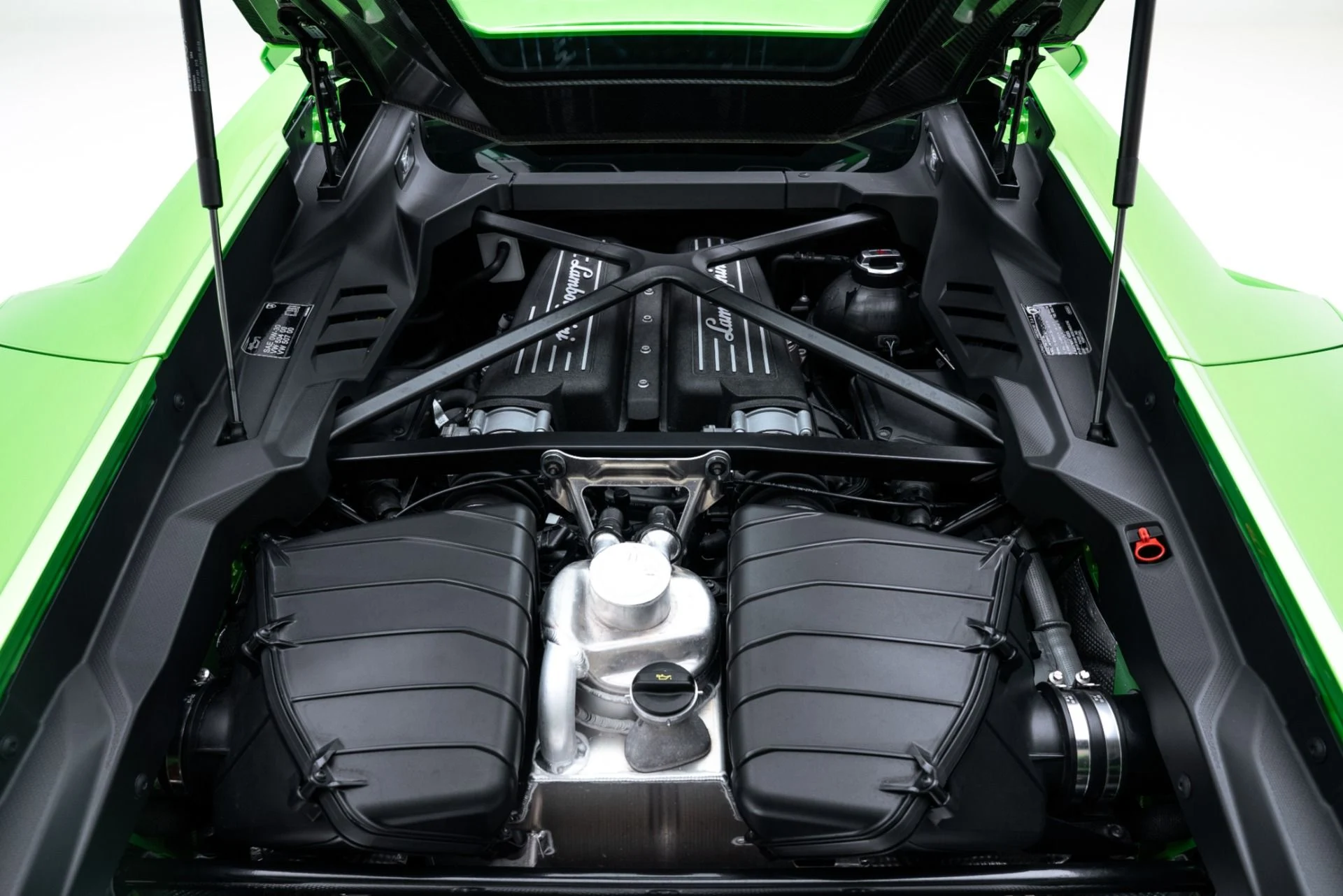 mph051_3708984927_Used_2023_Lamborghini_Huracan_Tecnica_1775770975_f2432b2df3