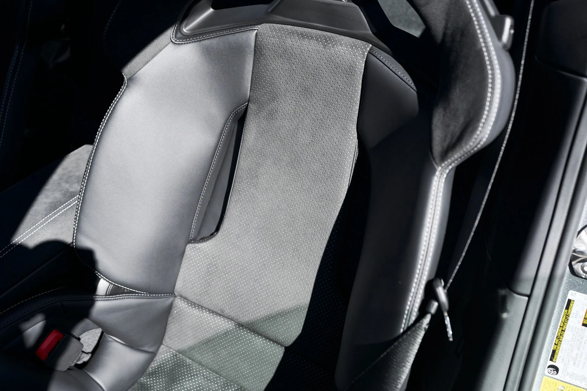 mph051_3709565423_Used_2025_Porsche_911_GT_3_1760570048_b6923217e7