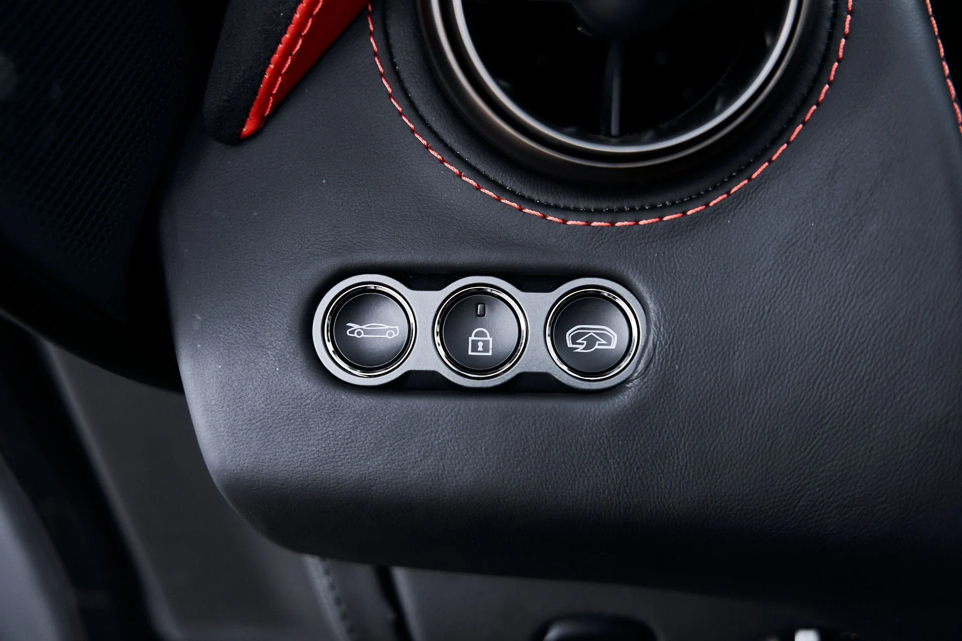 mph051_374895030_Used_2021_Mc_Laren_720_S_Performance_1769136721_b9a8862f4e