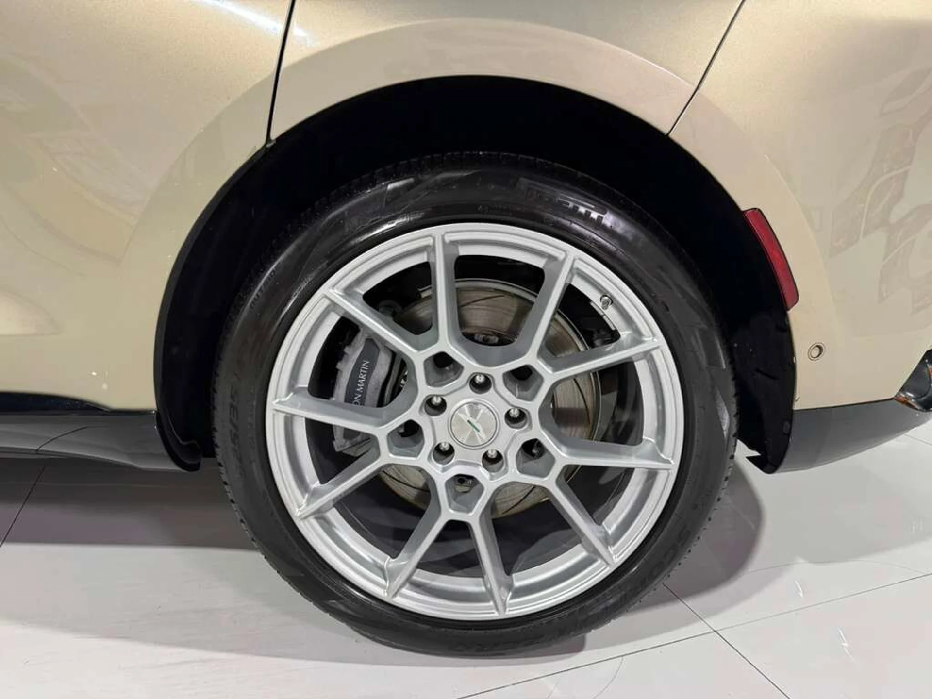 mph051_3843674045_47c86c082e87fb3999fb15d41f3c5a5a_96c8e8aba1