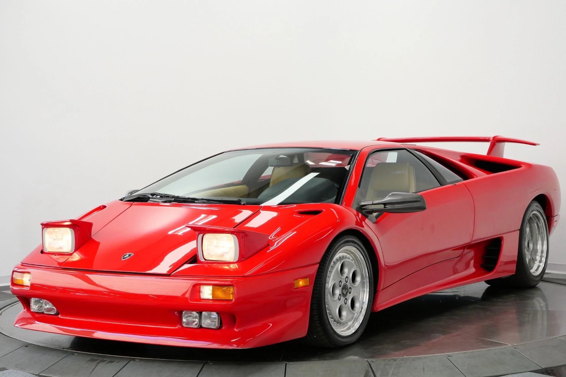 mph051_391433502_Used_1991_Lamborghini_Diablo_Extremely_Low_Miles_Collector_Grade_1787850744_b158c5c9ff