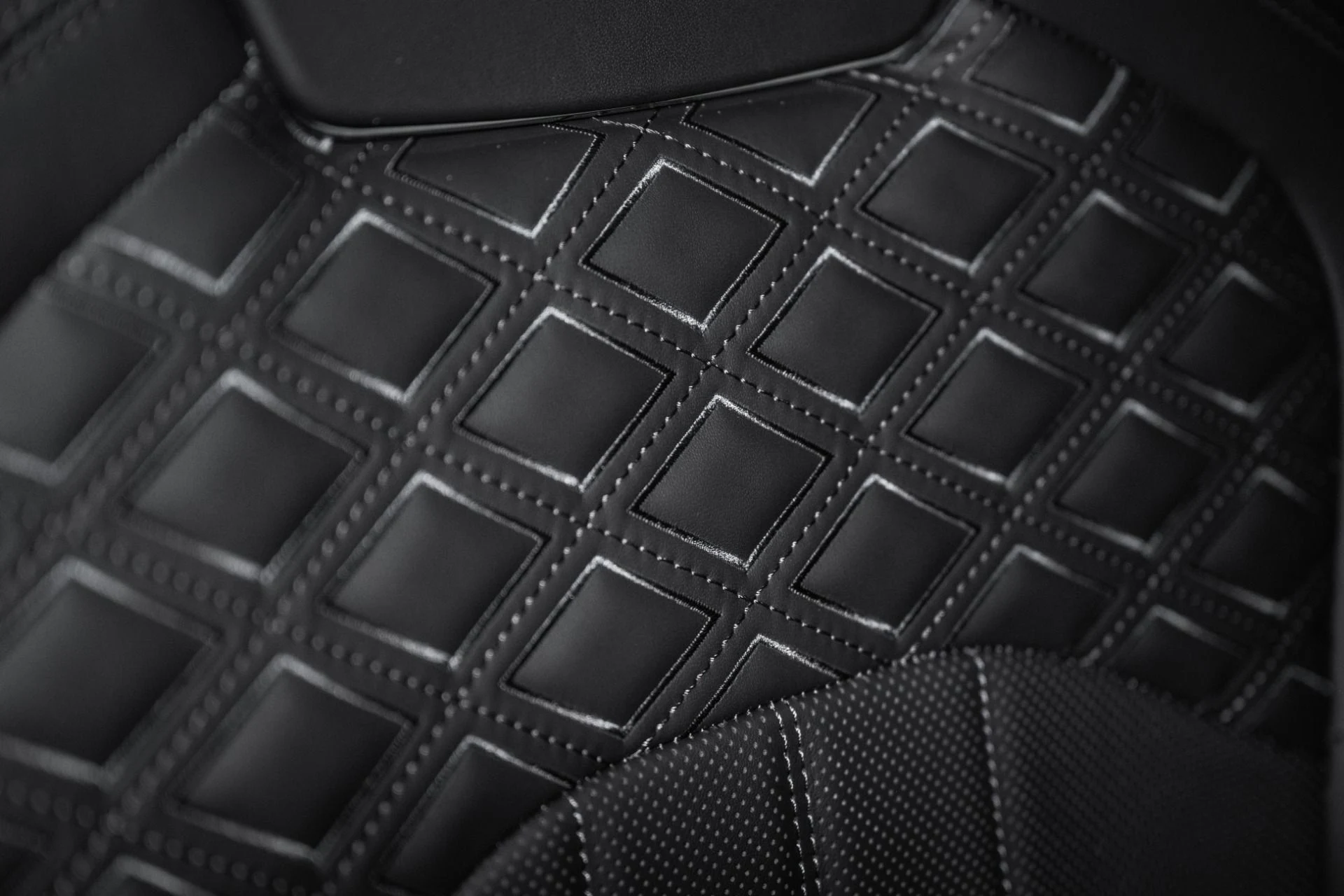 mph051_3914642747_Used_2024_Bentley_Flying_Spur_Speed_1756911756_d463bc0204