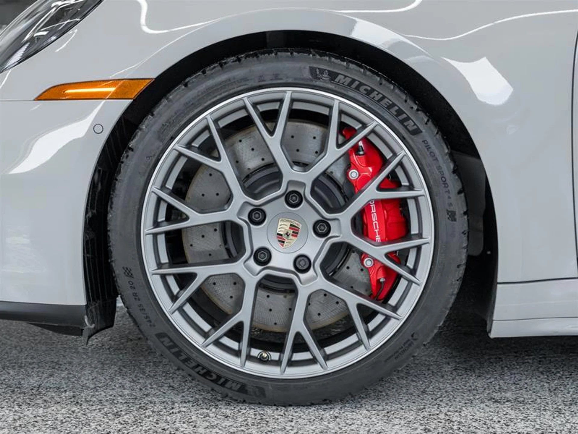 mph051_3943075895_11789958_1607455697_9c0940f136