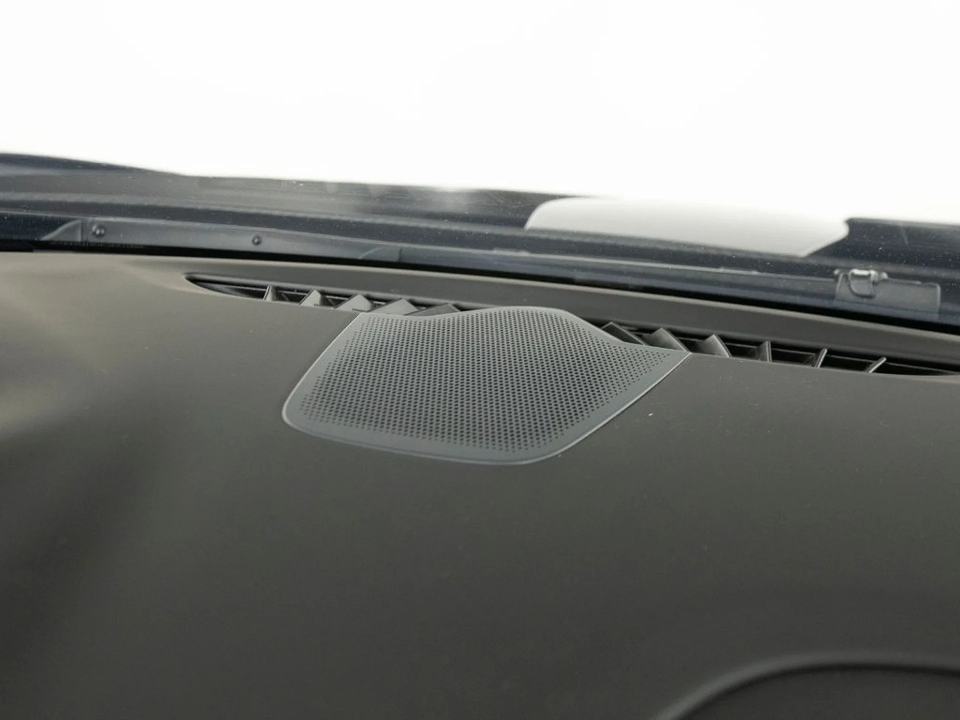 mph051_3943941635_4d03f70368ee2b3696333feb40219e0ex_1468f06227