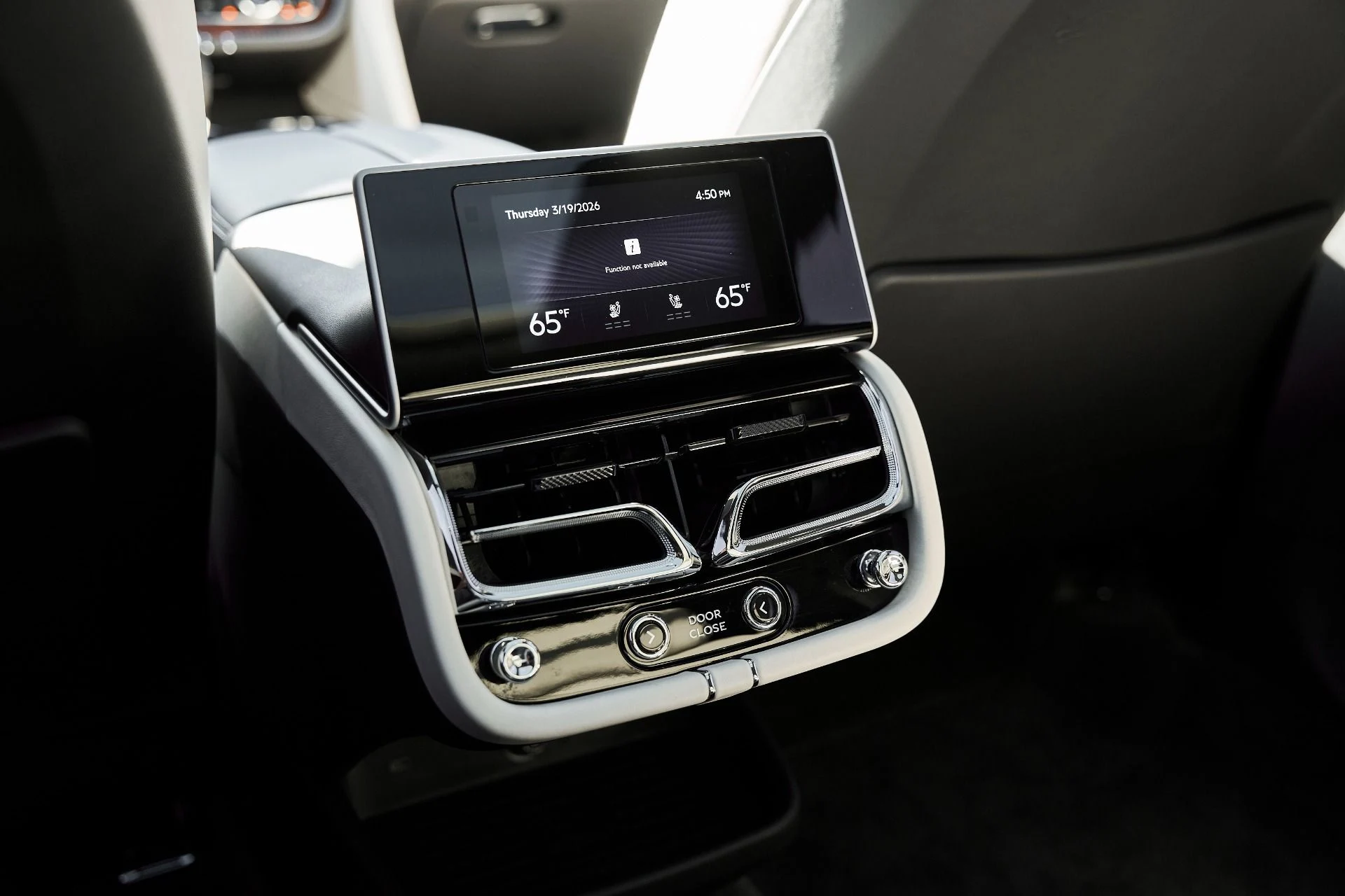 mph051_3962462087_Used_2023_Bentley_Bentayga_EWB_Azure_1773968895_cac7d7ce22