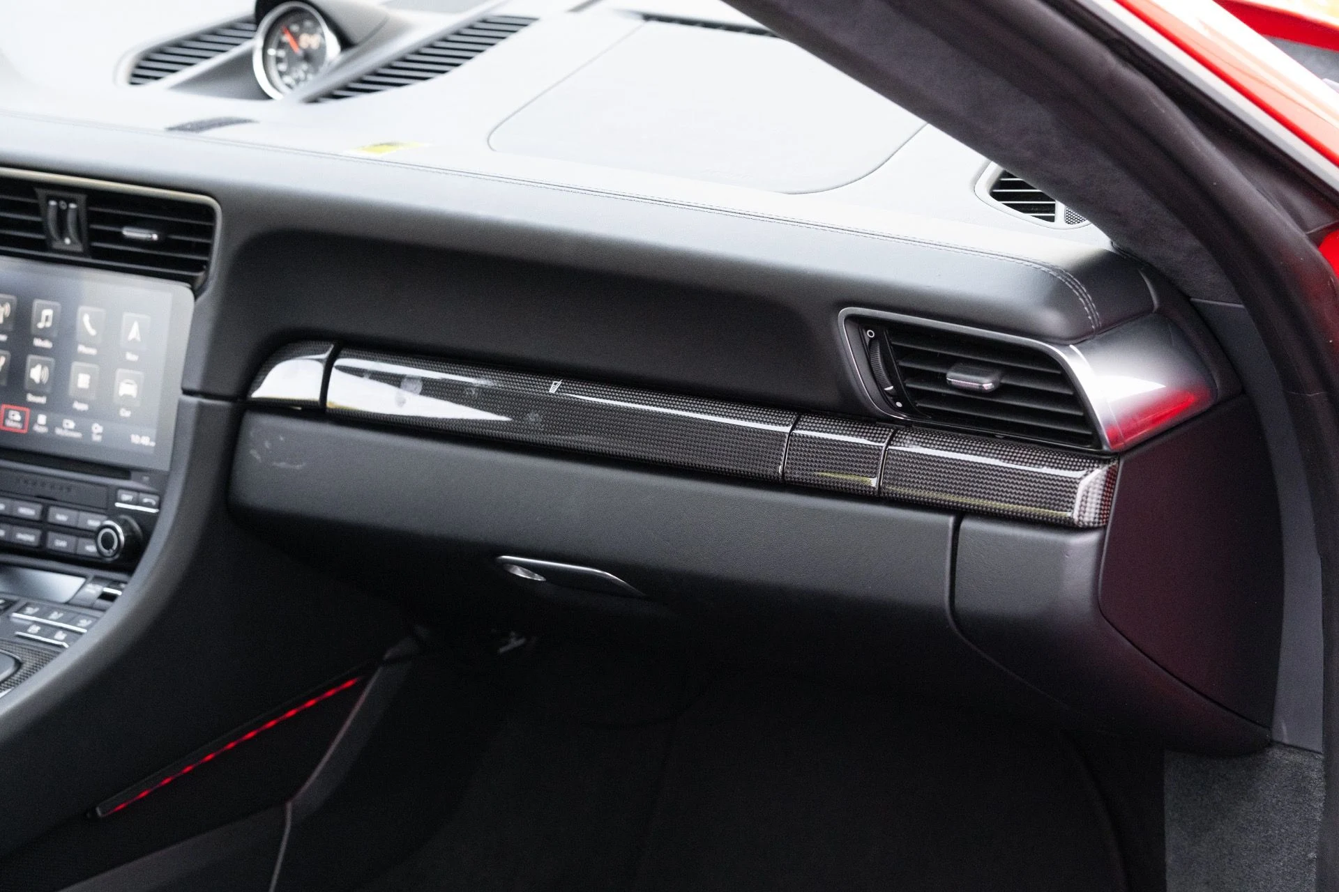 mph051_3987388708_Used_2019_Porsche_911_Turbo_S_1778703319_865fe492bd