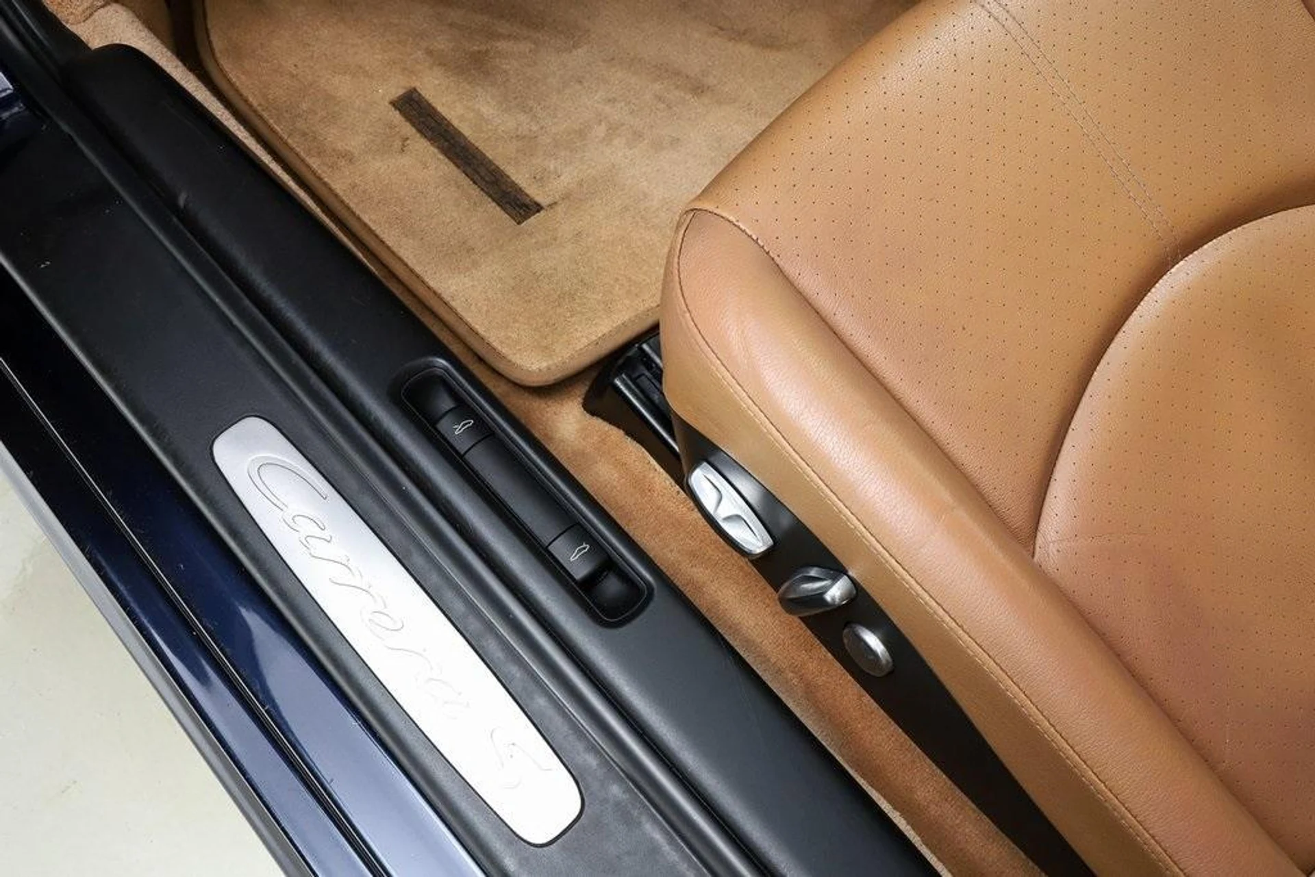 mph051_3989154948_h_W6_Q_Xsy1_Jix_W_Ev_C_Psj_H8_EOGX_vc_d0b8ecc489