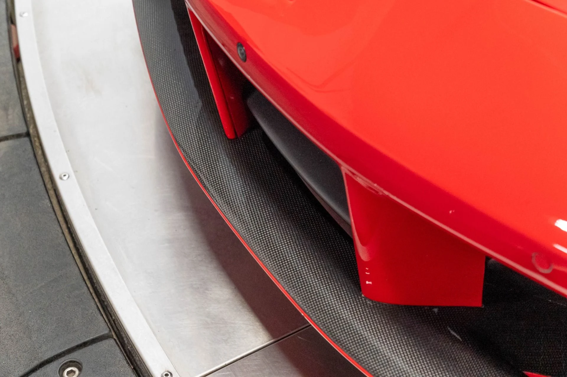 mph051_4010612109_Used_2018_Ferrari_488_Spider_1786656638_595edad49b