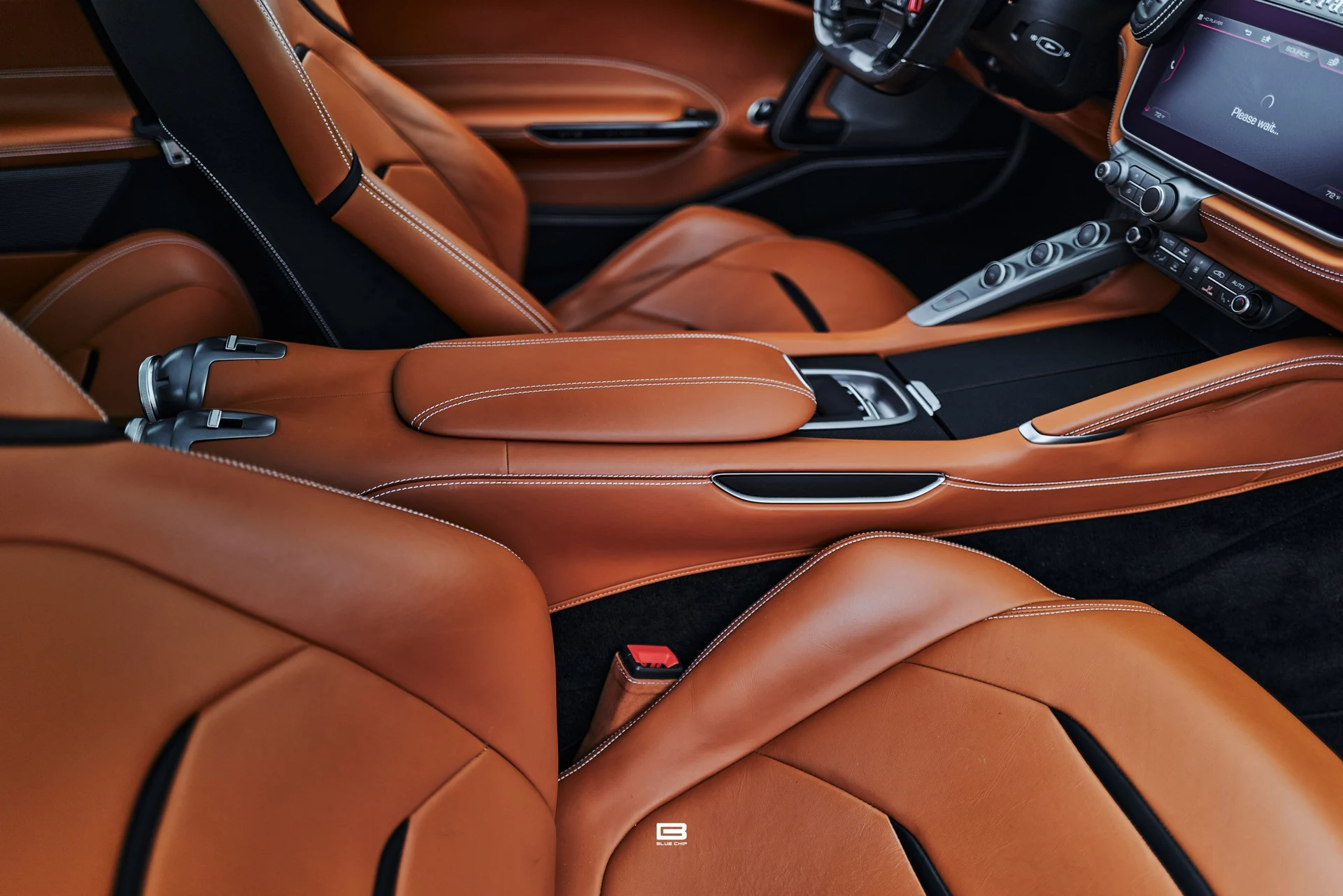 mph051_4027294955_69e2a49b9233480a6360014e_L1220584_58fdf5ae72