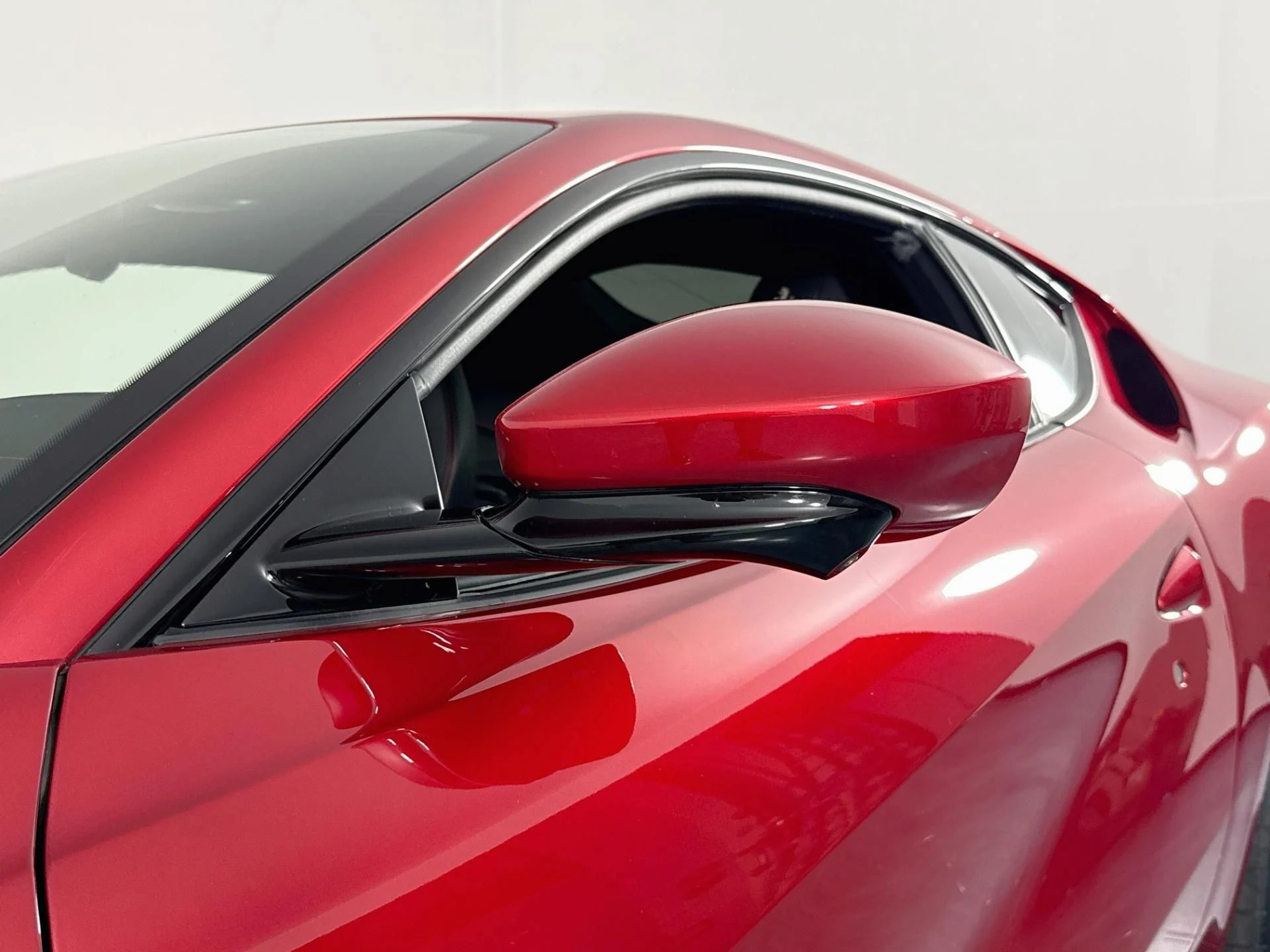 mph051_4032496255_Used_2020_Ferrari_812_Superfast_1788899429_50cb950bc4