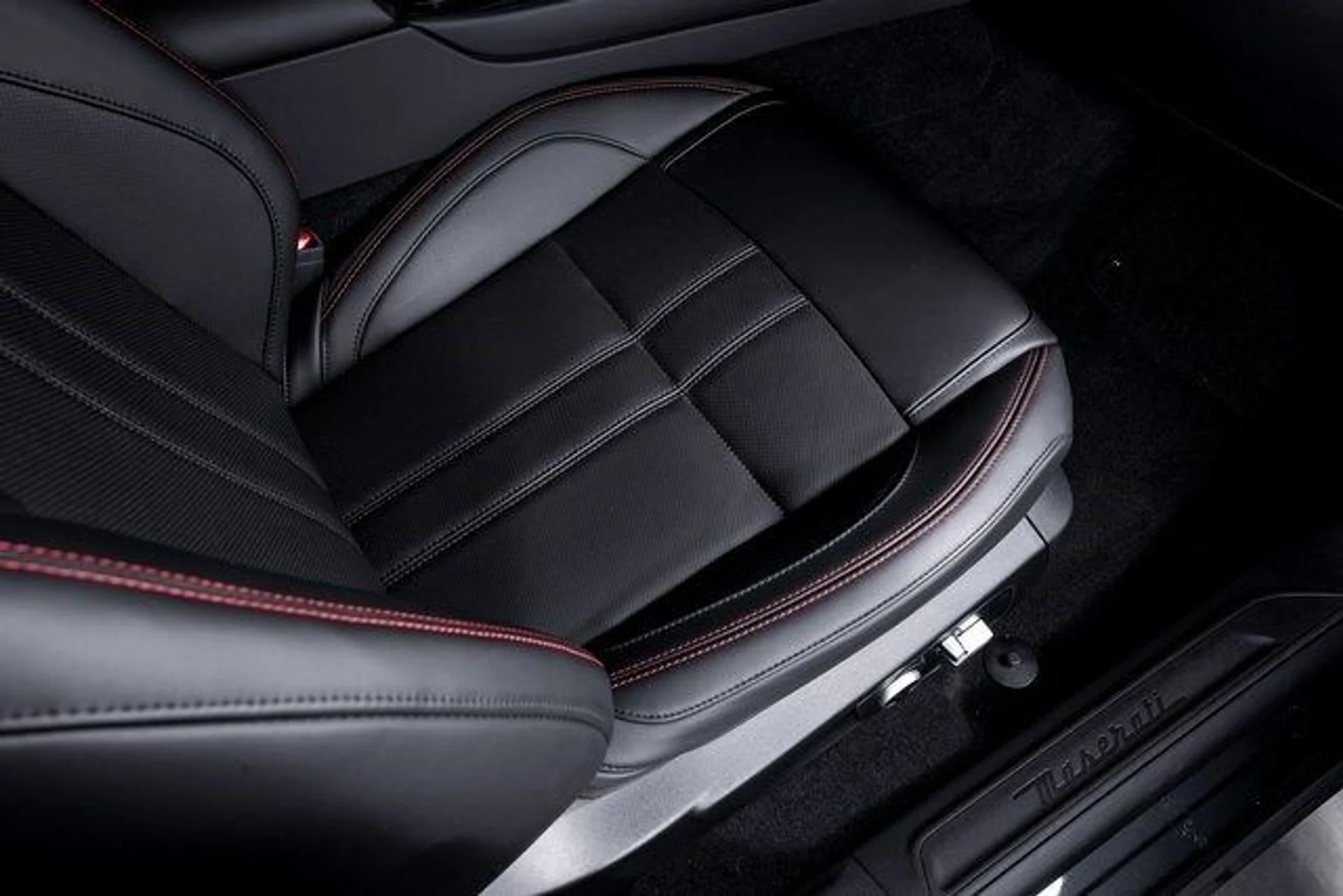 mph051_4034059008_fbc708688ff69ccc2b0be104c139e30bx_287e593fed