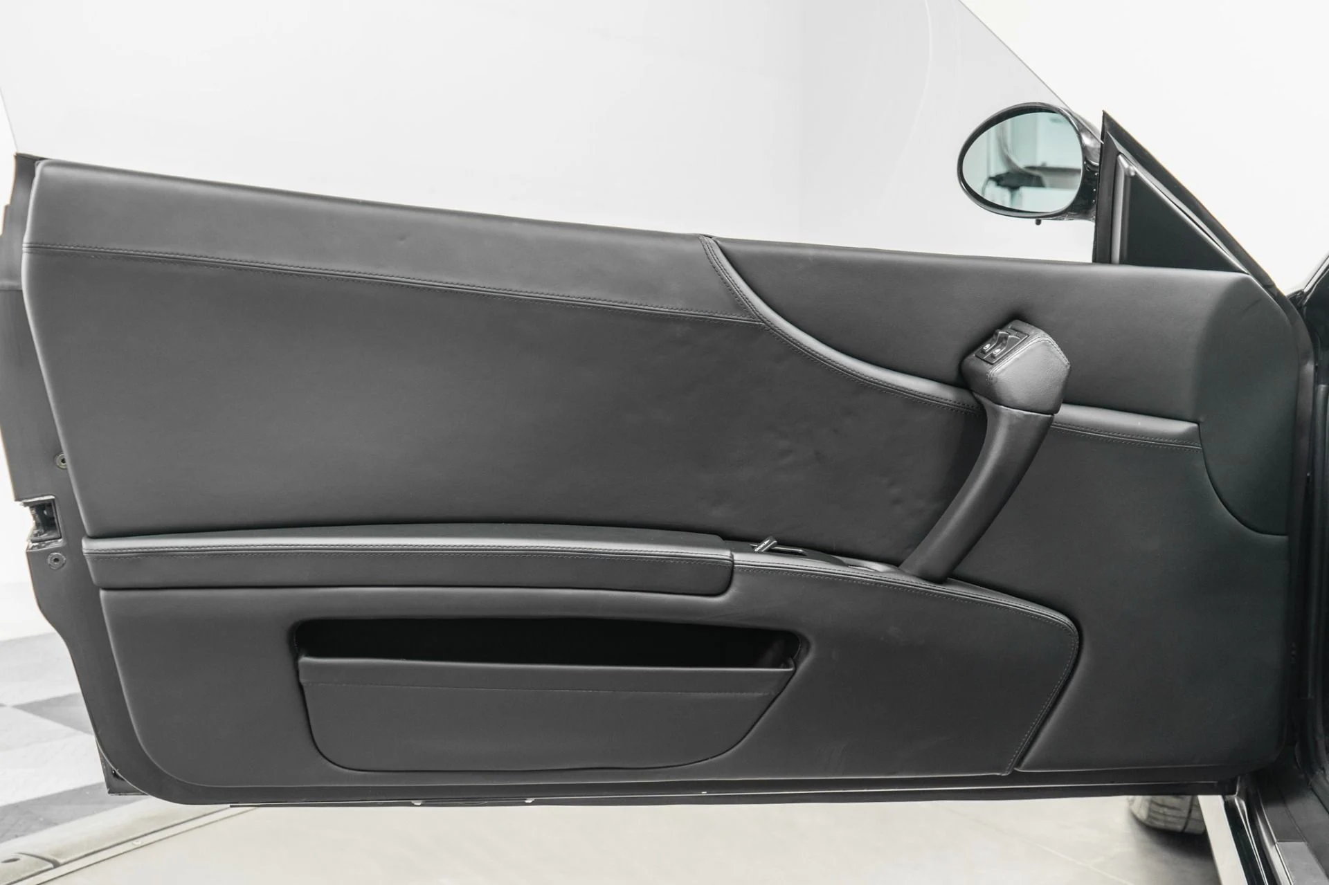 mph051_404140705_Used_1998_Ferrari_550_Maranello_6_Speed_Manual_Low_Miles_1784843297_86ea555425