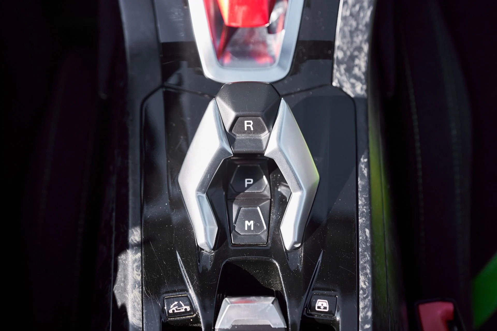 mph051_4065734613_Used_2019_Lamborghini_Huracan_Performante_Spyder_1764058331_4348082018