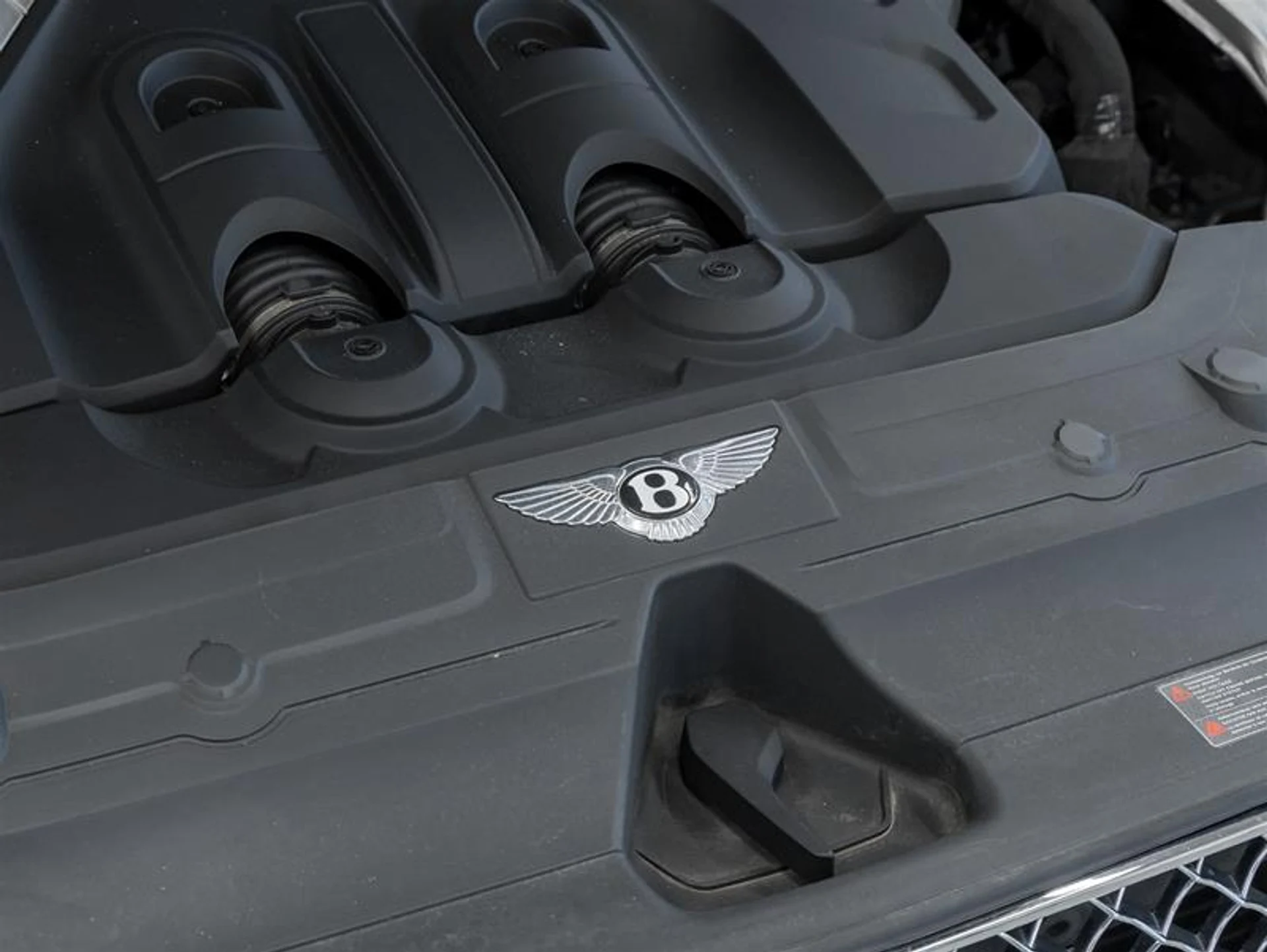 mph051_41154926_11642317_1585477331_d61001ea89