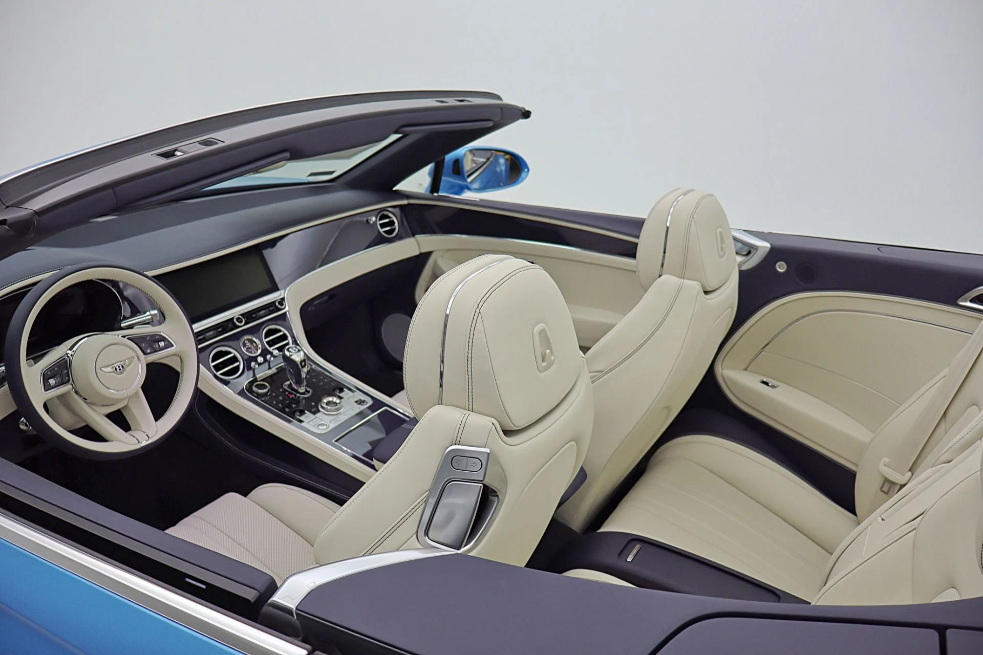 mph051_4123064712_New_2026_Bentley_Continental_GTC_cfaaa91f9d